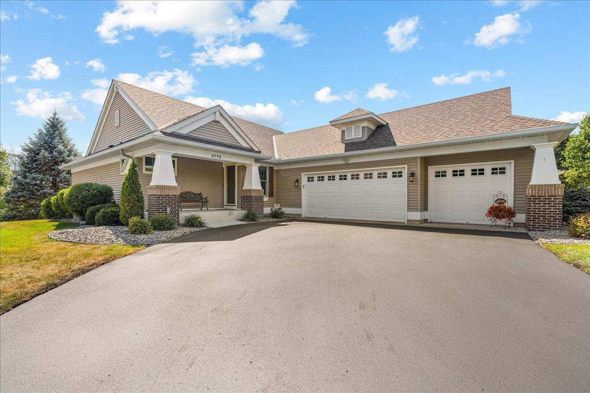View of Residential at 9779 Wedgewood Circle, Woodbury MN 55125, Woodbury - Mike Wilen | Minnesota Team Real Estate