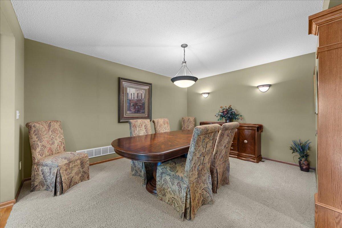 View of Residential at 9779 Wedgewood Circle, Woodbury MN 55125, Woodbury (14 of 35) - Mike Wilen | Minnesota Team Real Estate