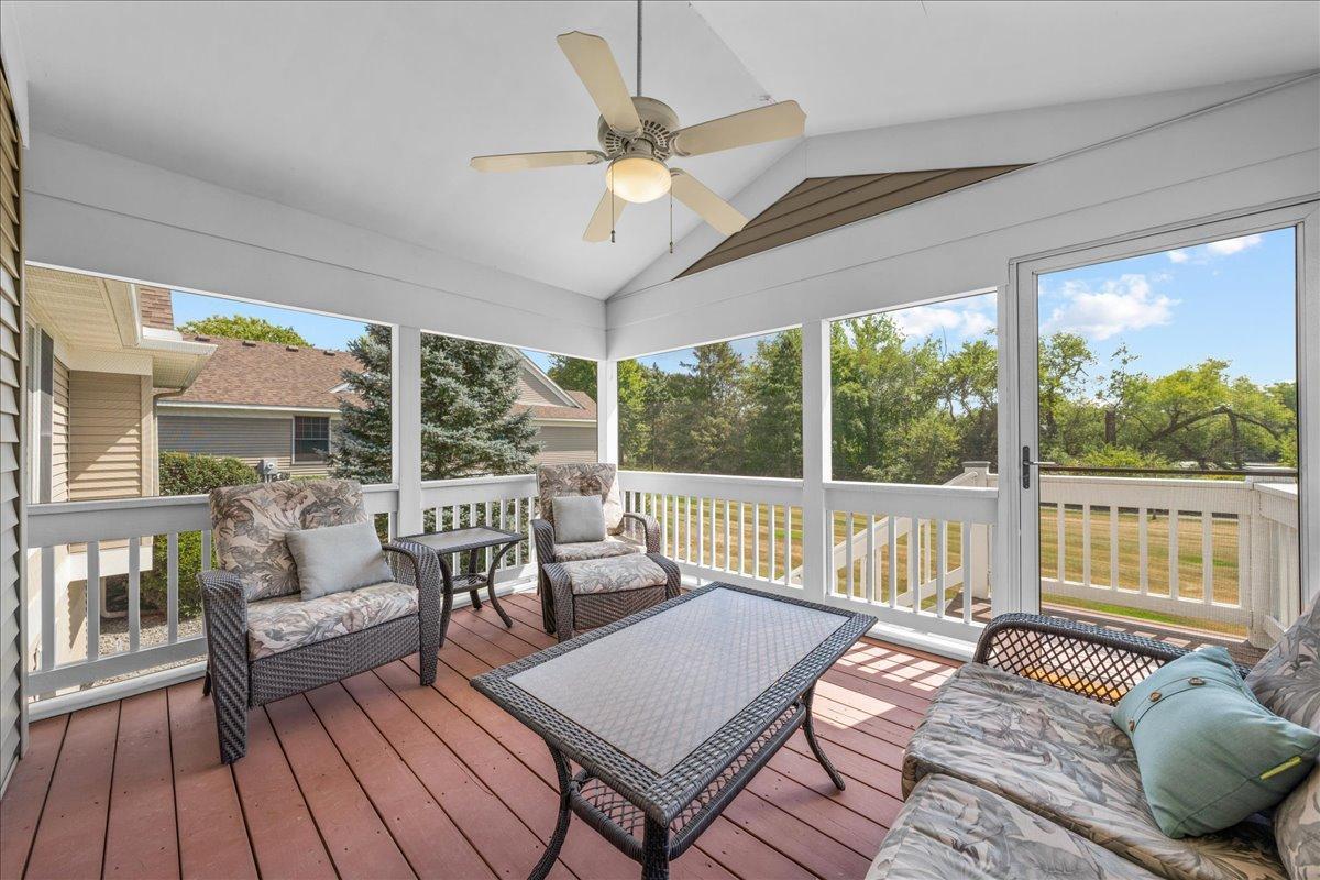 View of Residential at 9779 Wedgewood Circle, Woodbury MN 55125, Woodbury (32 of 35) - Mike Wilen | Minnesota Team Real Estate