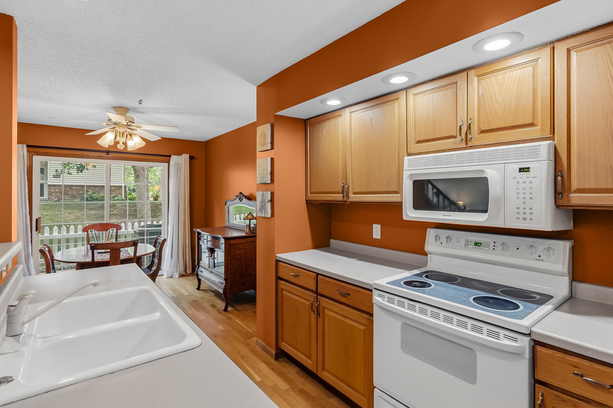 View of Residential at 2551 Bedford Court #45, Mendota Heights MN 55120, Mendota Heights (4 of 18) - Mike Wilen | Minnesota Team Real Estate