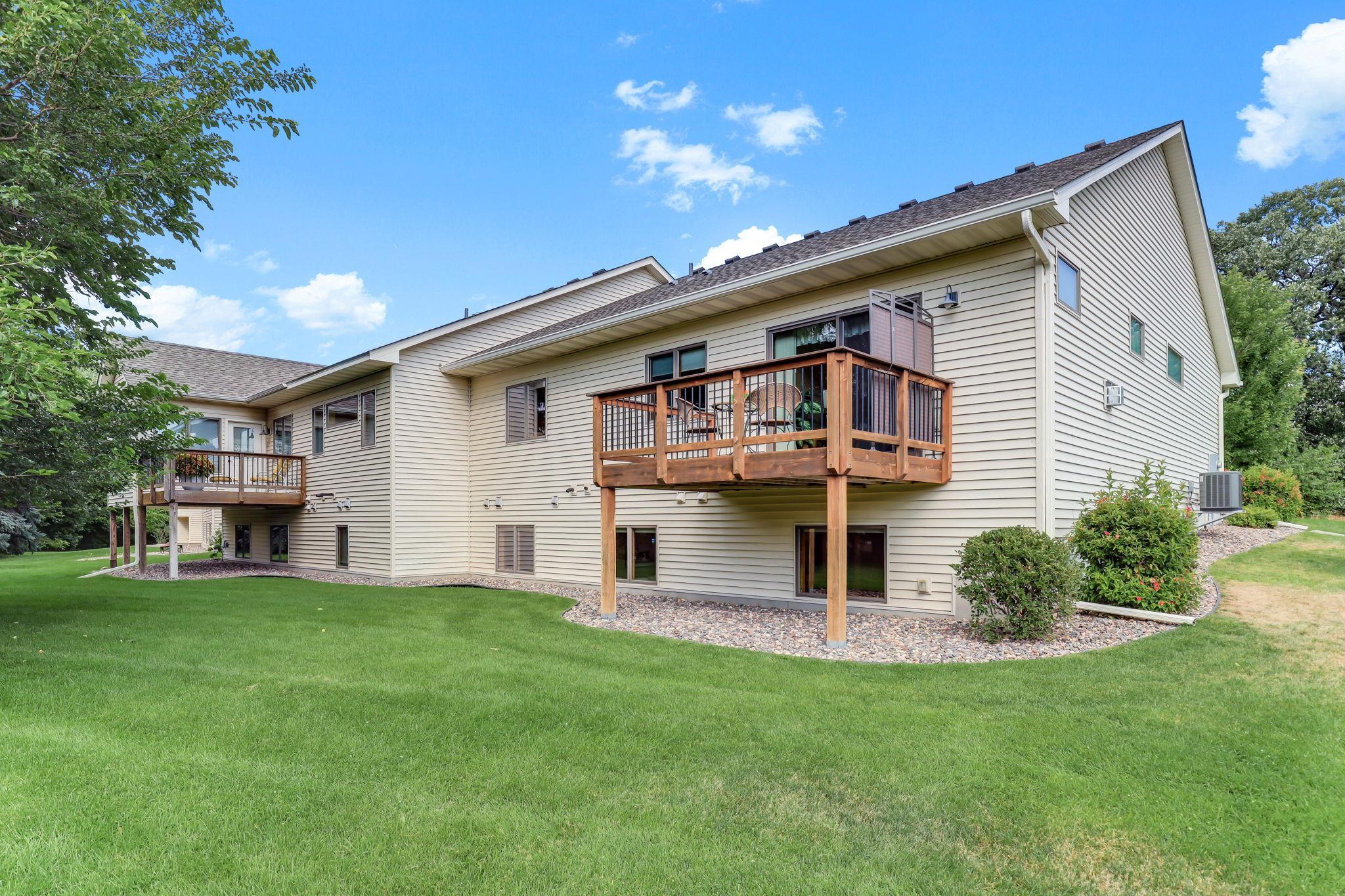 View of Residential at 2061 Cardinal Glen, North Saint Paul MN 55109, North Saint Paul (39 of 42) - Mike Wilen | Minnesota Team Real Estate