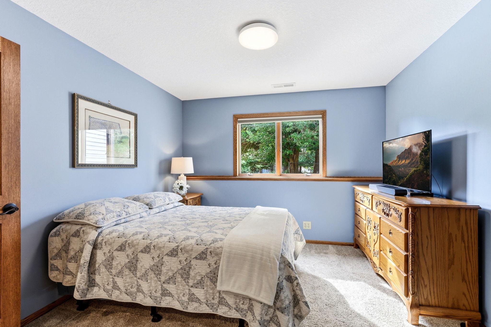View of Residential at 2061 Cardinal Glen, North Saint Paul MN 55109, North Saint Paul (31 of 42) - Mike Wilen | Minnesota Team Real Estate