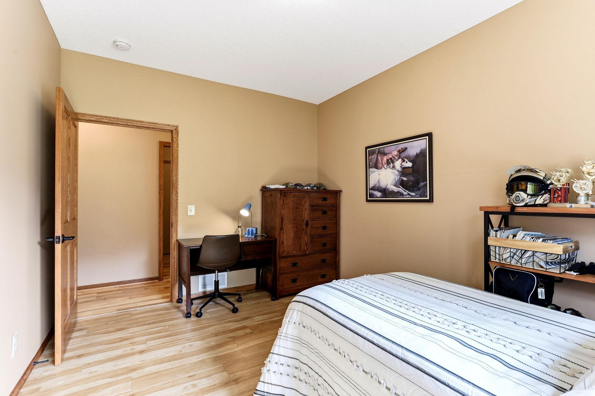 View of Residential at 2061 Cardinal Glen, North Saint Paul MN 55109, North Saint Paul (17 of 42) - Mike Wilen | Minnesota Team Real Estate