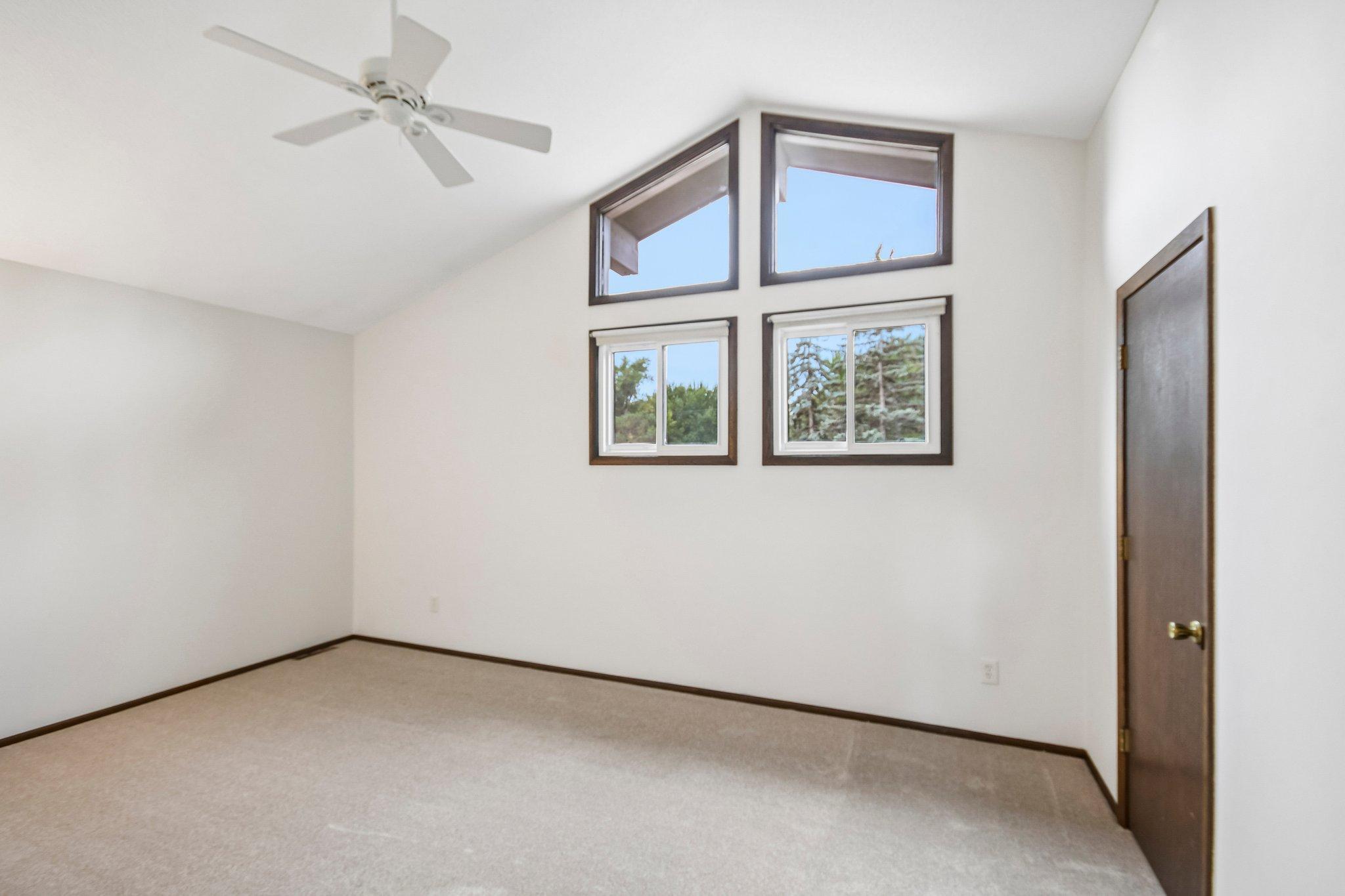 View of Residential at 1748 Mcknight Road #24, Maplewood MN 55109, Maplewood (17 of 29) - Mike Wilen | Minnesota Team Real Estate