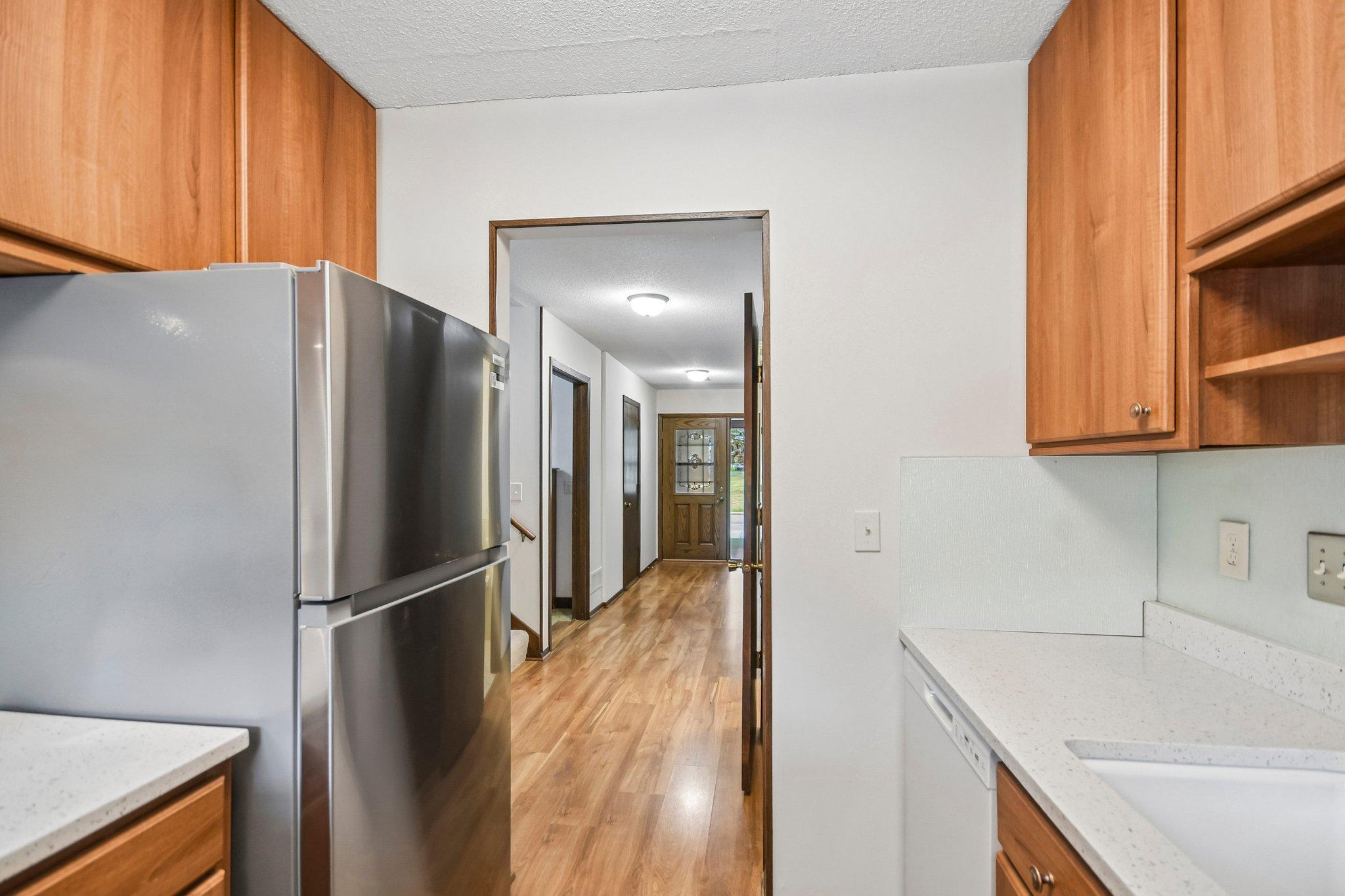 View of Residential at 1748 Mcknight Road #24, Maplewood MN 55109, Maplewood (13 of 29) - Mike Wilen | Minnesota Team Real Estate