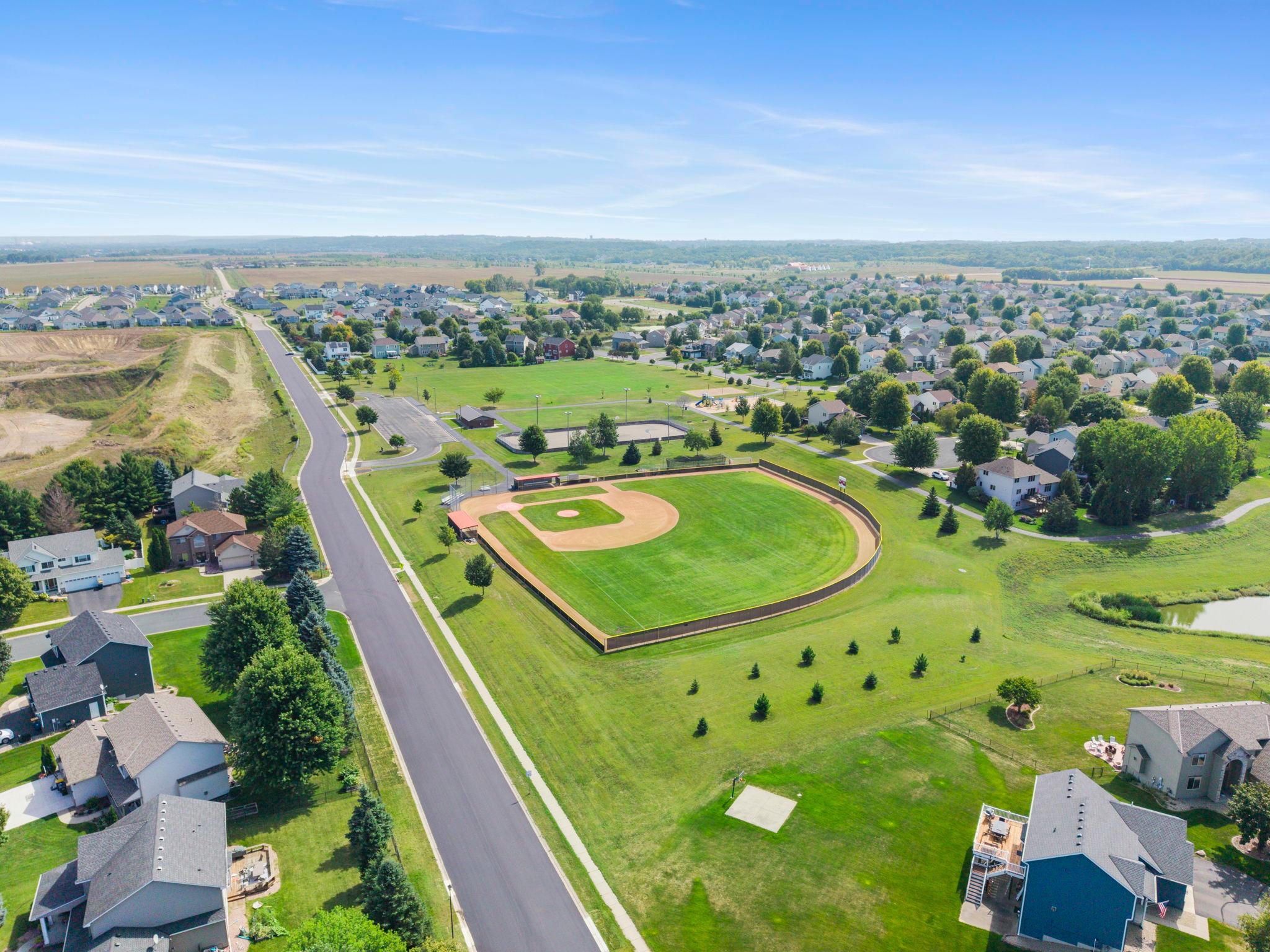 View of Residential at 1961 Dahlia Drive, Shakopee MN 55379, Shakopee (127 of 145) - Mike Wilen | Minnesota Team Real Estate