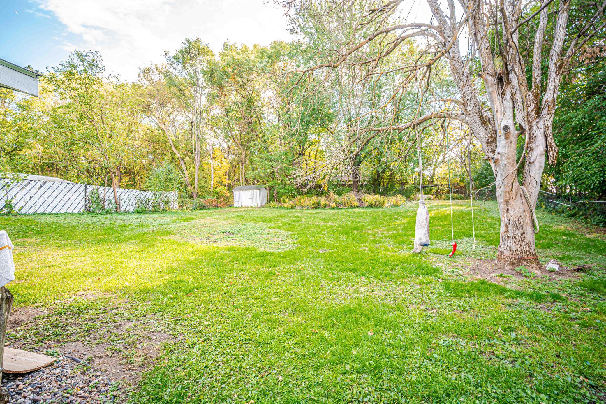 View of Residential at 430 County Road B2, Roseville MN 55113, Roseville (27 of 30) - Mike Wilen | Minnesota Team Real Estate