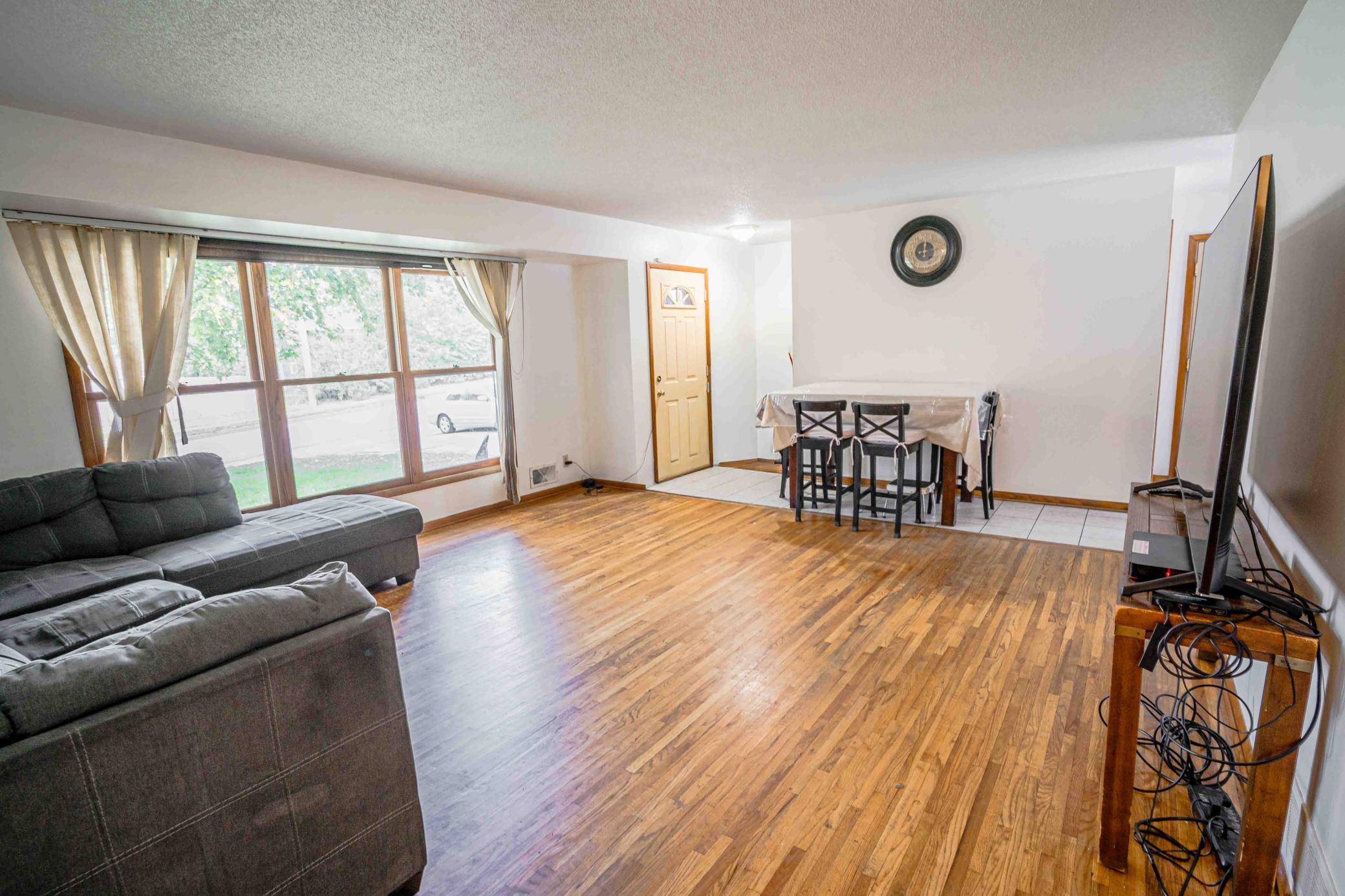 View of Residential at 430 County Road B2, Roseville MN 55113, Roseville (6 of 30) - Mike Wilen | Minnesota Team Real Estate