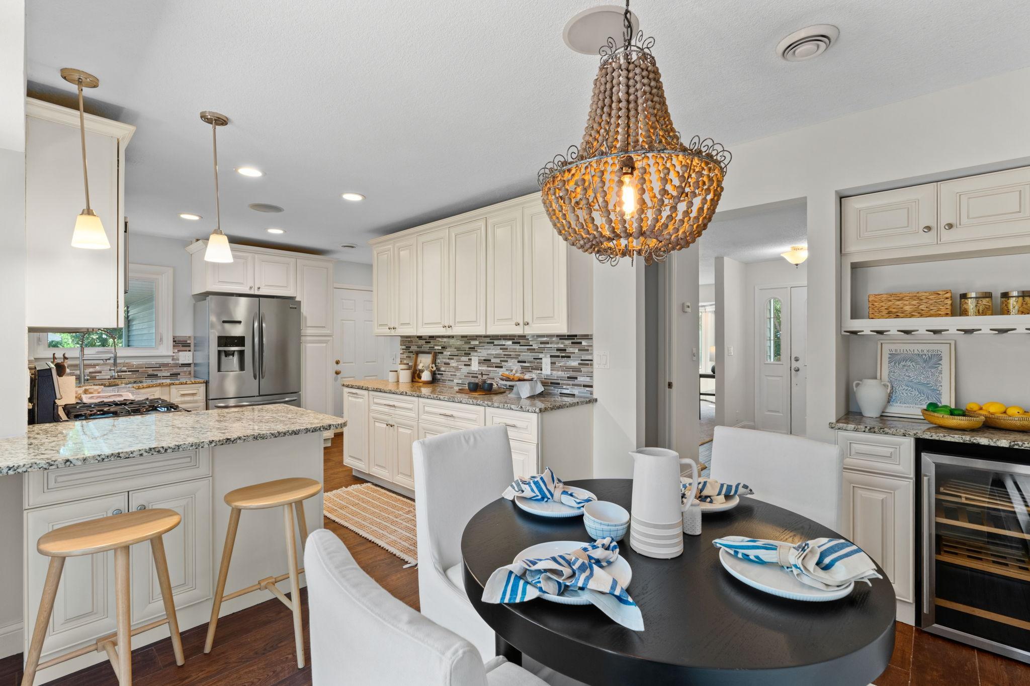 View of Residential at 12918 Rutledge Circle, Minnetonka MN 55305, Minnetonka (5 of 33) - Mike Wilen | Minnesota Team Real Estate