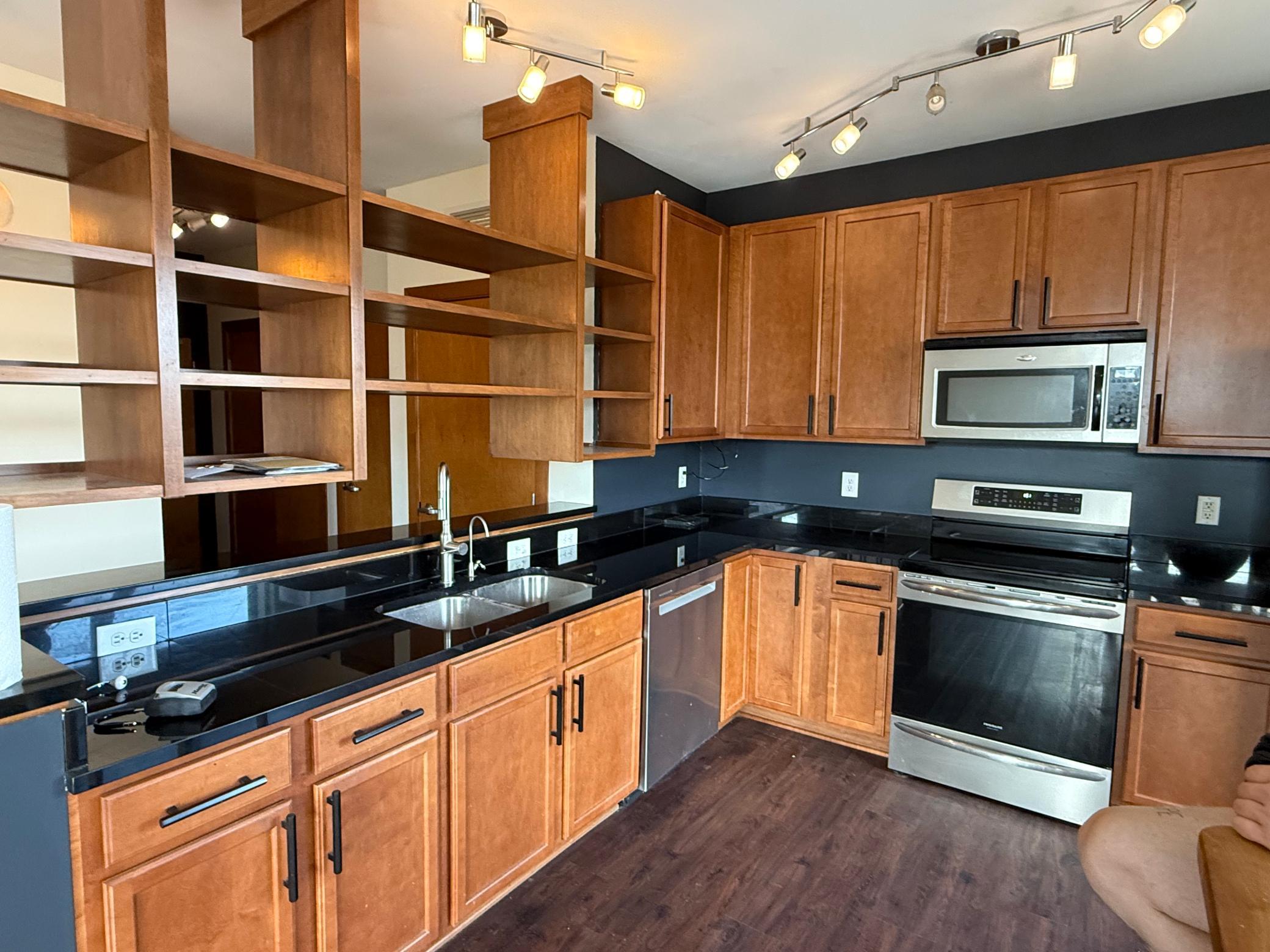 View of Residential at 15 Franklin Avenue #332, Minneapolis MN 55404, Minneapolis (2 of 10) - Mike Wilen | Minnesota Team Real Estate