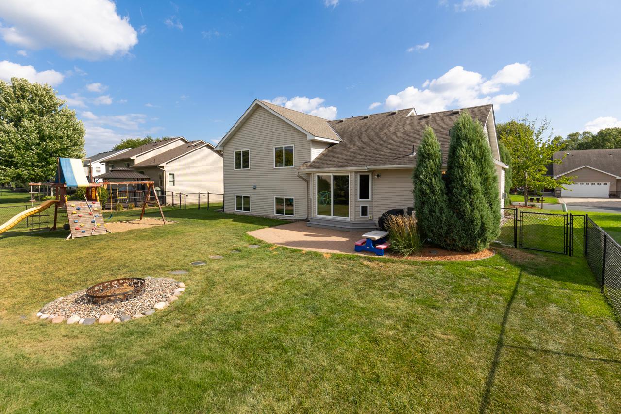View of Residential at 18854 Dupont Way, Farmington MN 55024, Farmington (30 of 34) - Mike Wilen | Minnesota Team Real Estate
