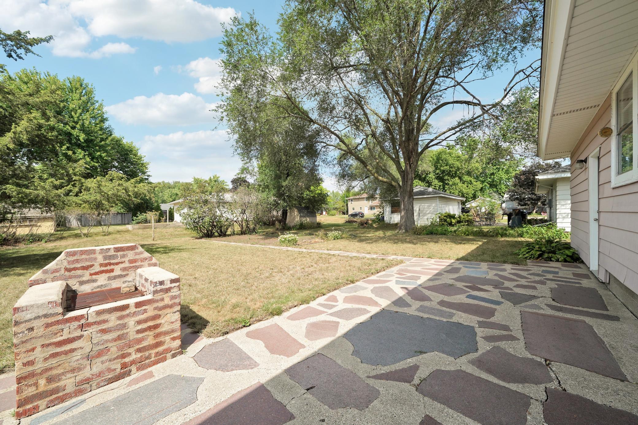 View of Residential at 903 Parallel Street, Chaska MN 55318, Chaska (39 of 51) - Mike Wilen | Minnesota Team Real Estate