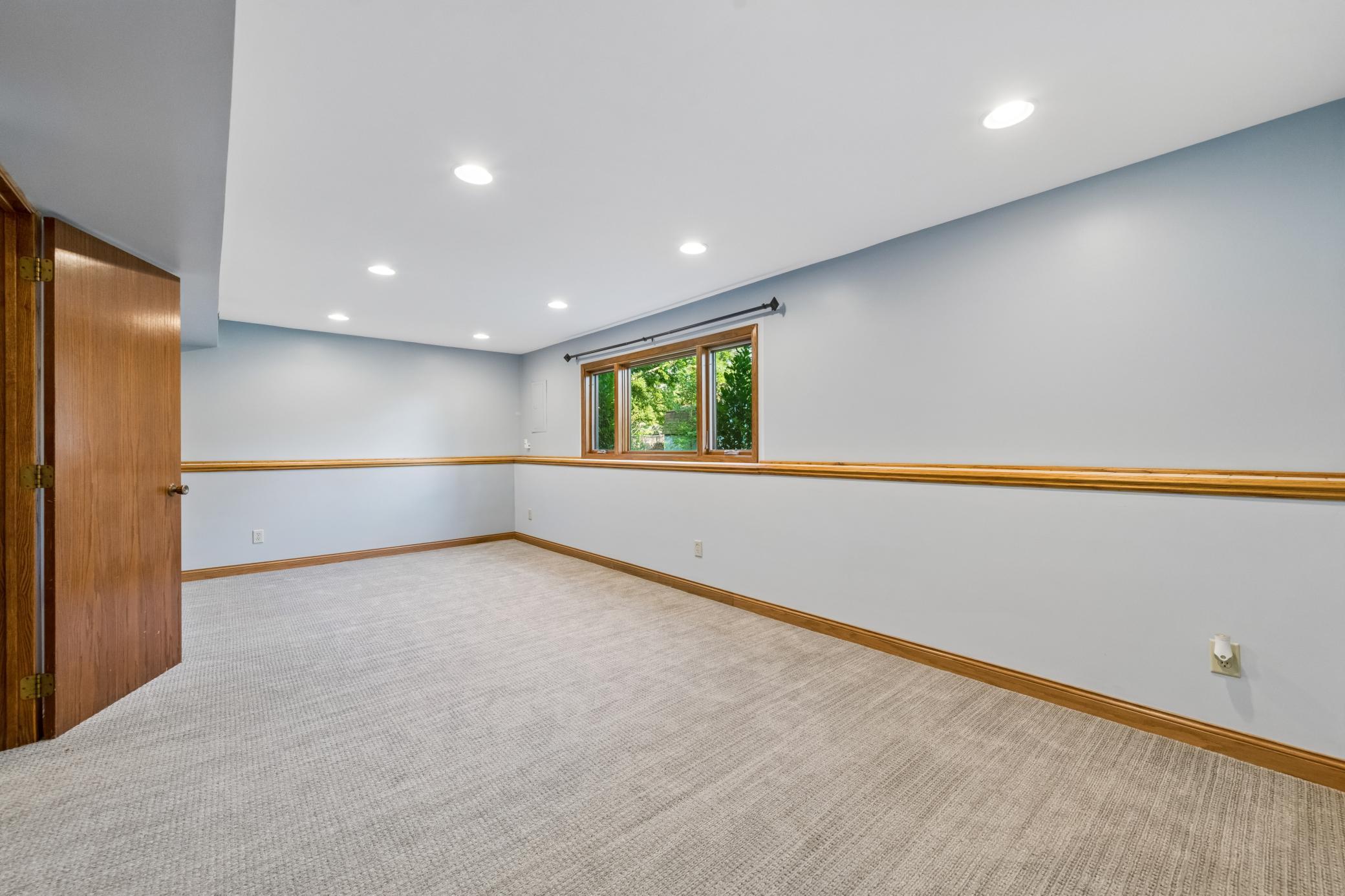 View of Residential at 951 Redwing Court, Chanhassen MN 55317, Chanhassen (29 of 42) - Mike Wilen | Minnesota Team Real Estate