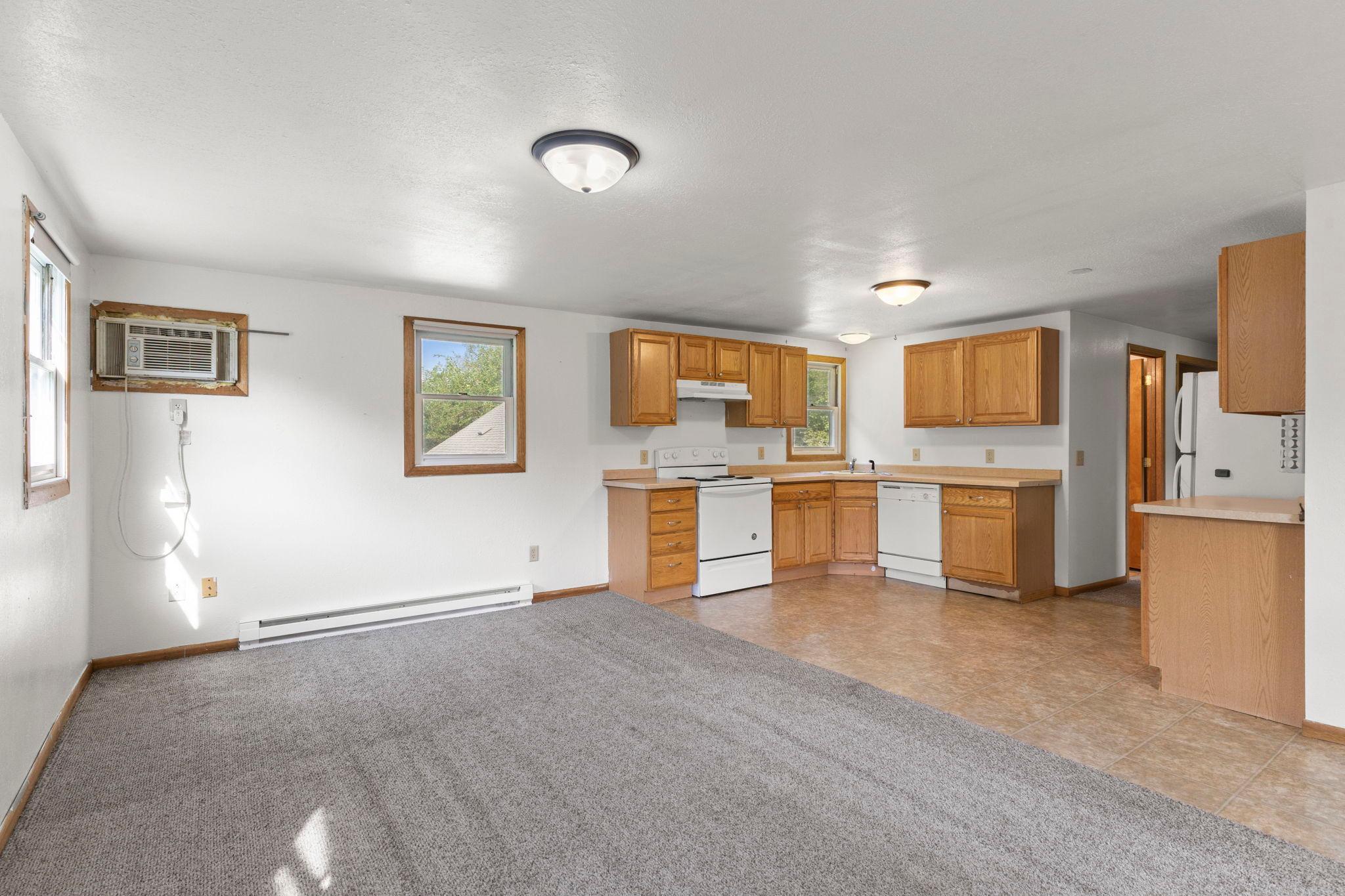 View of Residential Income at 13125 Sylvan Avenue, Lindstrom MN 55045, Lindstrom (7 of 11) - Mike Wilen | Minnesota Team Real Estate