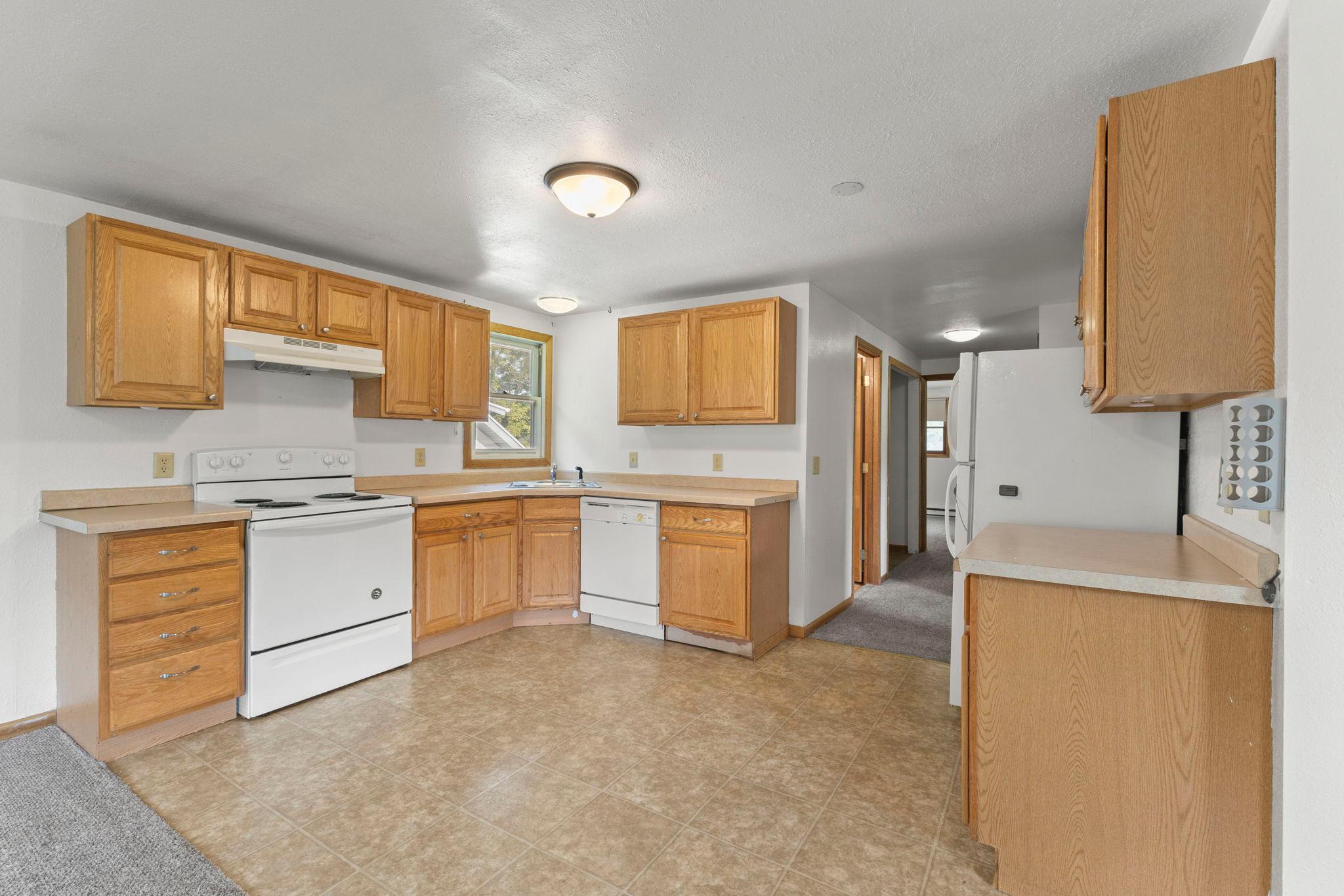 View of Residential Income at 13125 Sylvan Avenue, Lindstrom MN 55045, Lindstrom (8 of 11) - Mike Wilen | Minnesota Team Real Estate