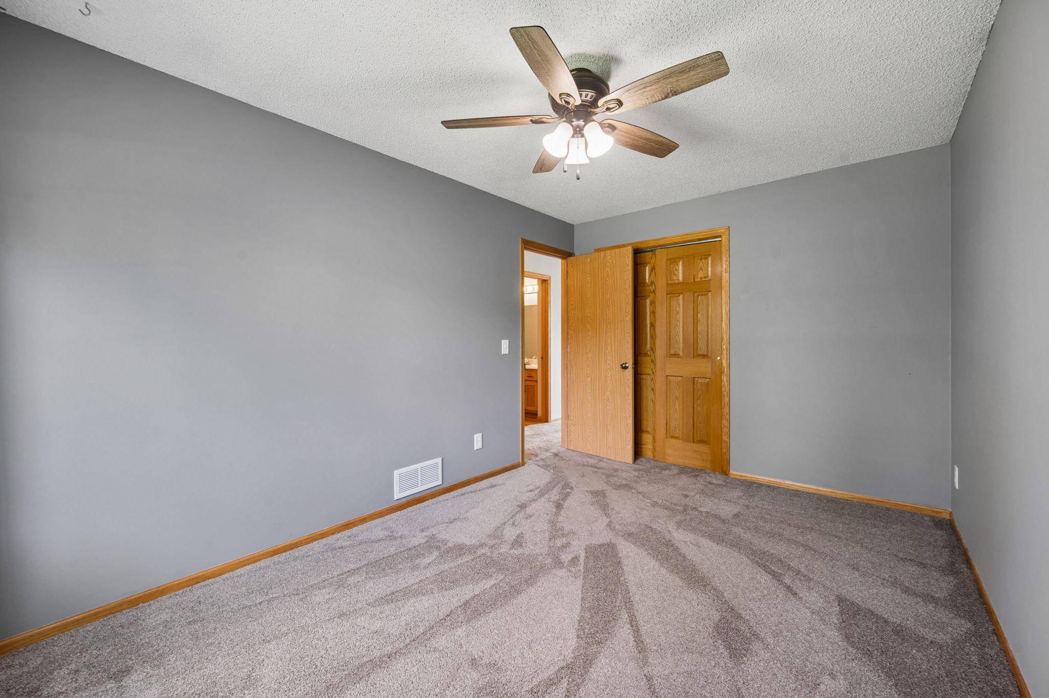 View of Residential at 10315 99th Street, Otsego MN 55362, Otsego (30 of 68) - Mike Wilen | Minnesota Team Real Estate