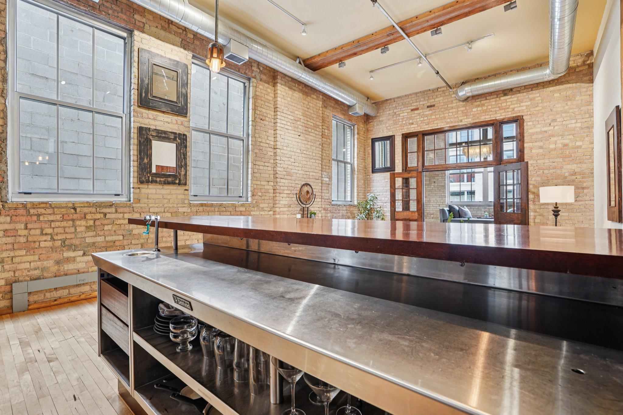View of Residential at 801 Washington Avenue #222, Minneapolis MN 55401, Minneapolis (9 of 52) - Mike Wilen | Minnesota Team Real Estate