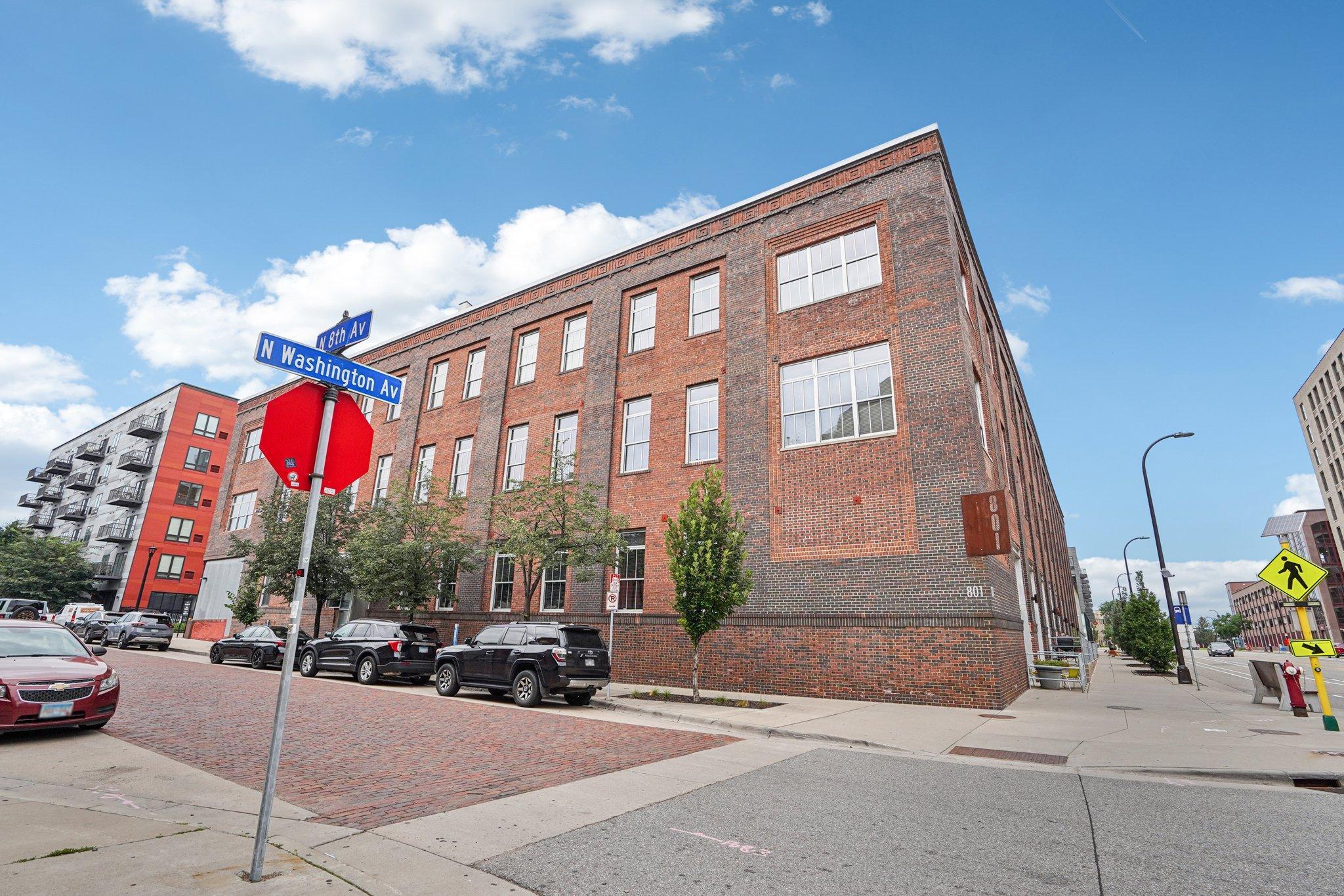 View of Residential at 801 Washington Avenue #222, Minneapolis MN 55401, Minneapolis (34 of 52) - Mike Wilen | Minnesota Team Real Estate