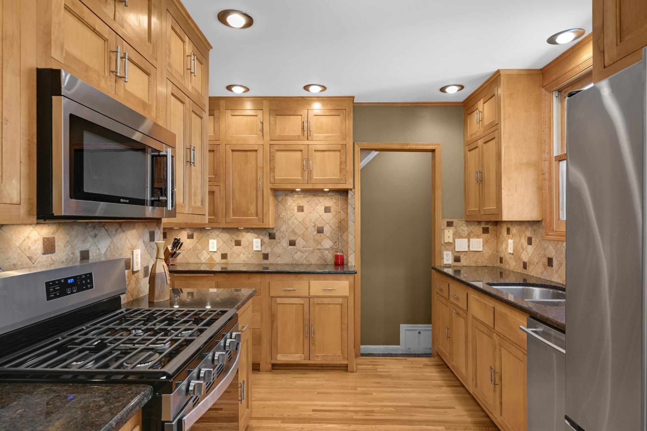 View of Residential at 4216 Utica Avenue, Saint Louis Park MN 55416, Saint Louis Park (6 of 29) - Mike Wilen | Minnesota Team Real Estate