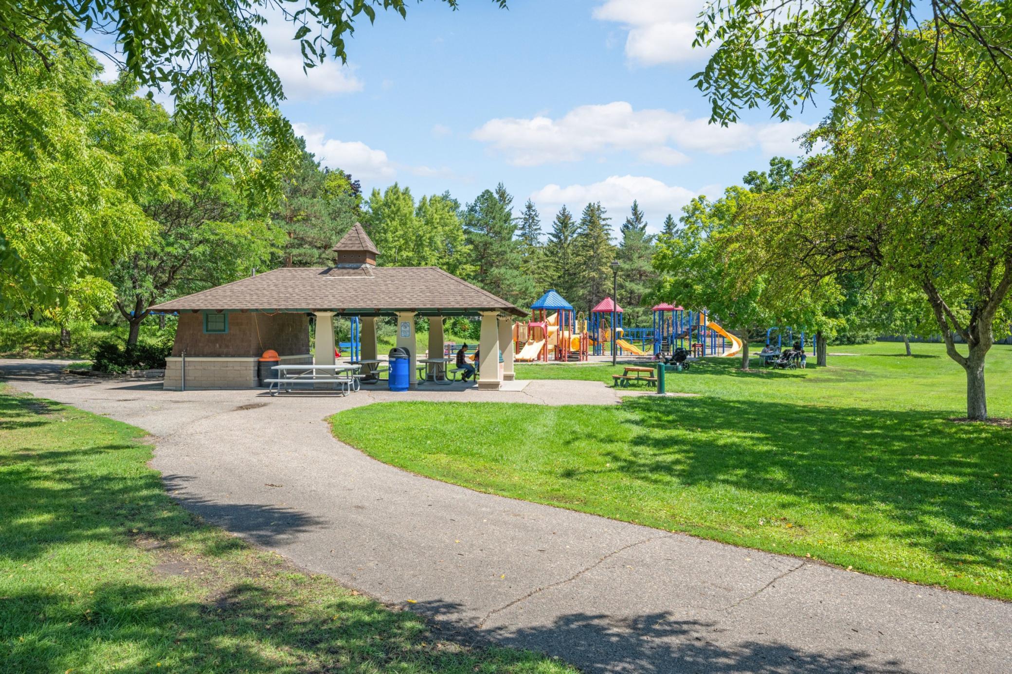 View of Residential at 4216 Utica Avenue, Saint Louis Park MN 55416, Saint Louis Park (24 of 29) - Mike Wilen | Minnesota Team Real Estate