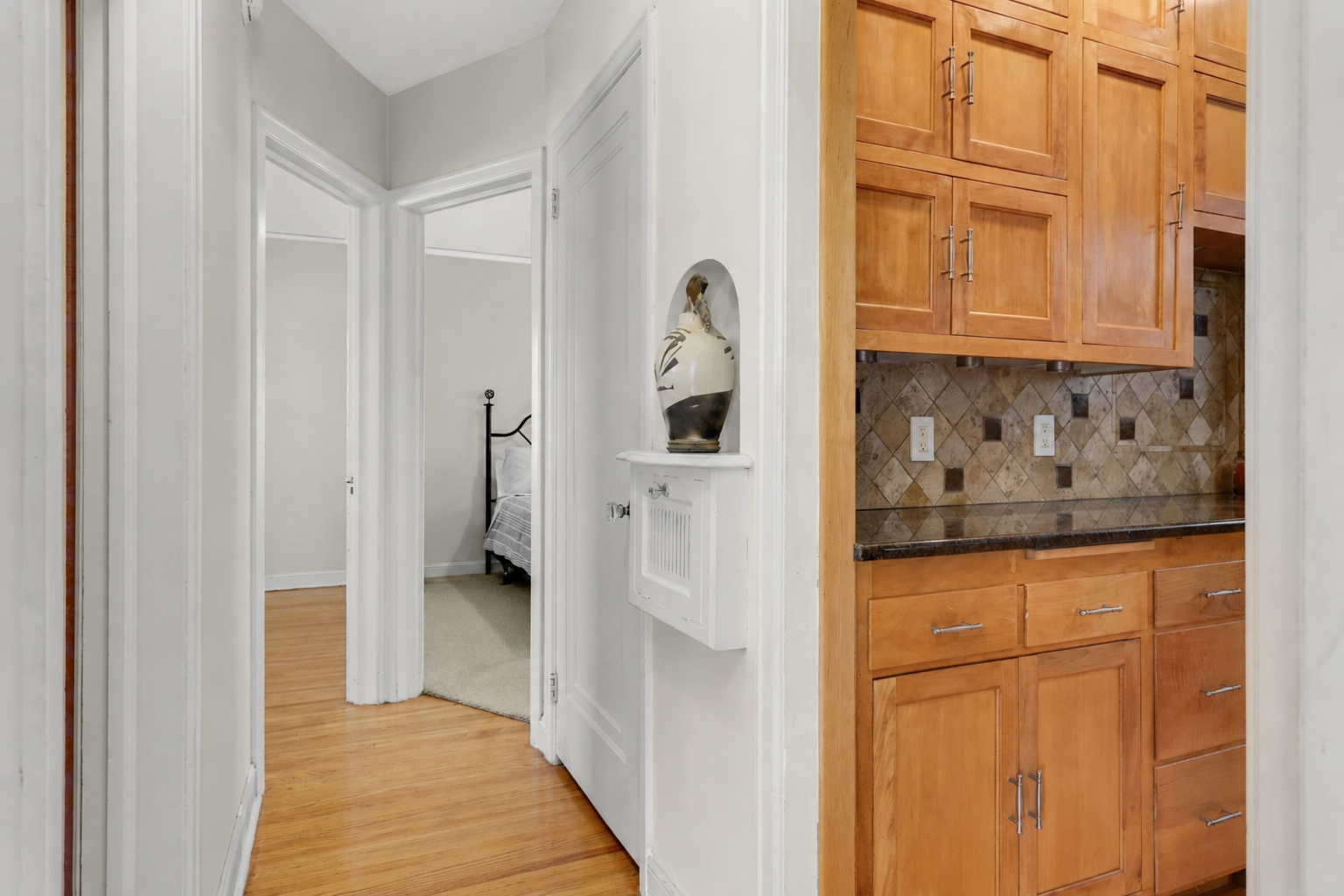 View of Residential at 4216 Utica Avenue, Saint Louis Park MN 55416, Saint Louis Park (5 of 29) - Mike Wilen | Minnesota Team Real Estate