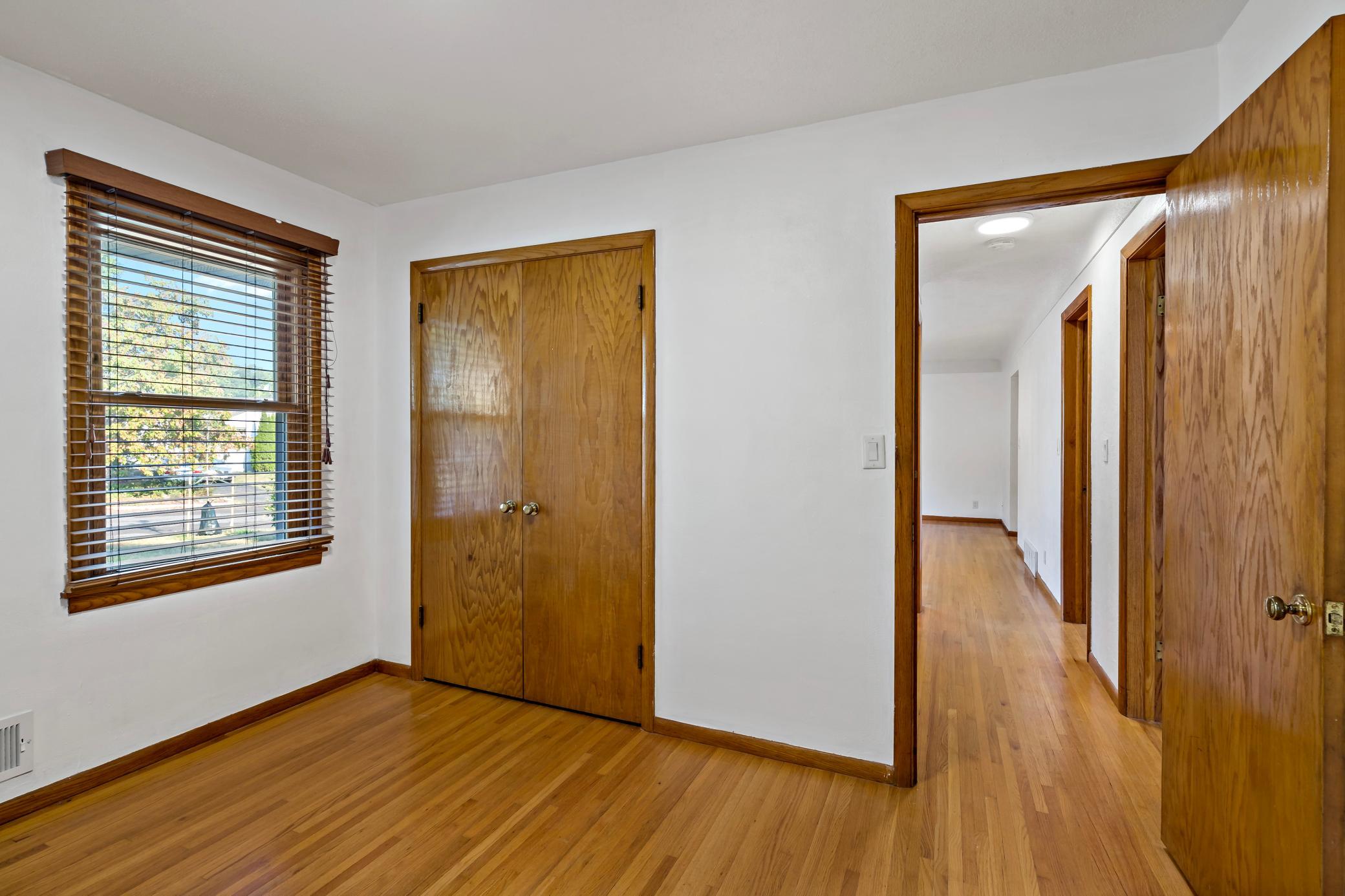 View of Residential at 407 12th Avenue, South Saint Paul MN 55075, South Saint Paul (20 of 44) - Mike Wilen | Minnesota Team Real Estate
