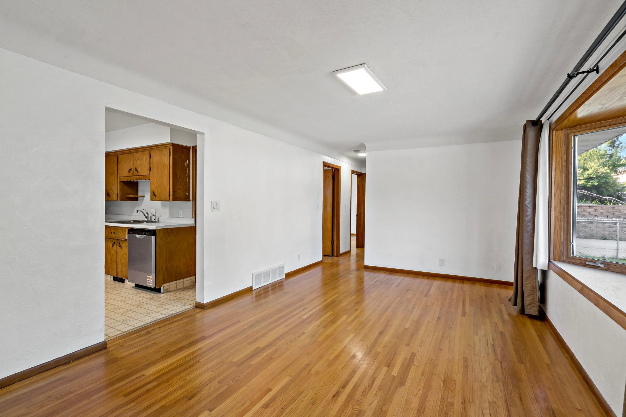 View of Residential at 407 12th Avenue, South Saint Paul MN 55075, South Saint Paul (7 of 44) - Mike Wilen | Minnesota Team Real Estate