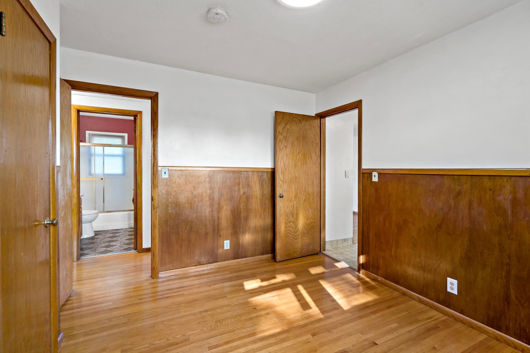 View of Residential at 407 12th Avenue, South Saint Paul MN 55075, South Saint Paul (14 of 44) - Mike Wilen | Minnesota Team Real Estate