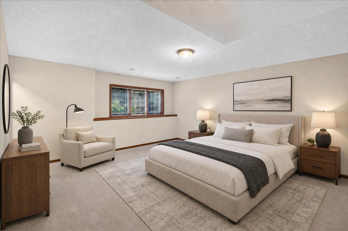 View of Residential at 4975 Lincoln Drive, Edina MN 55436, Edina (25 of 28) - Mike Wilen | Minnesota Team Real Estate