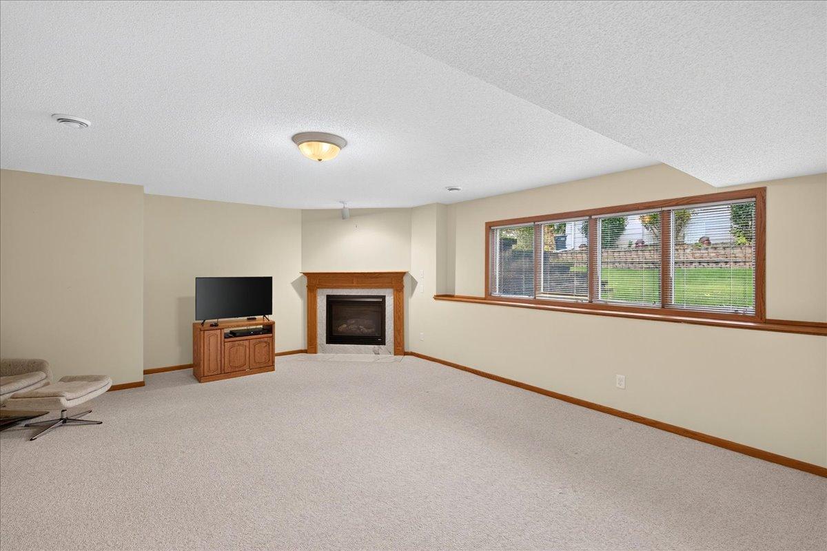 View of Residential at 4975 Lincoln Drive, Edina MN 55436, Edina (23 of 28) - Mike Wilen | Minnesota Team Real Estate