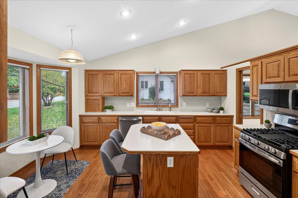 View of Residential at 4975 Lincoln Drive, Edina MN 55436, Edina (4 of 28) - Mike Wilen | Minnesota Team Real Estate