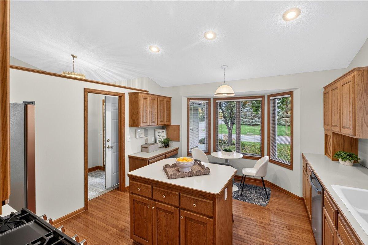 View of Residential at 4975 Lincoln Drive, Edina MN 55436, Edina (11 of 28) - Mike Wilen | Minnesota Team Real Estate
