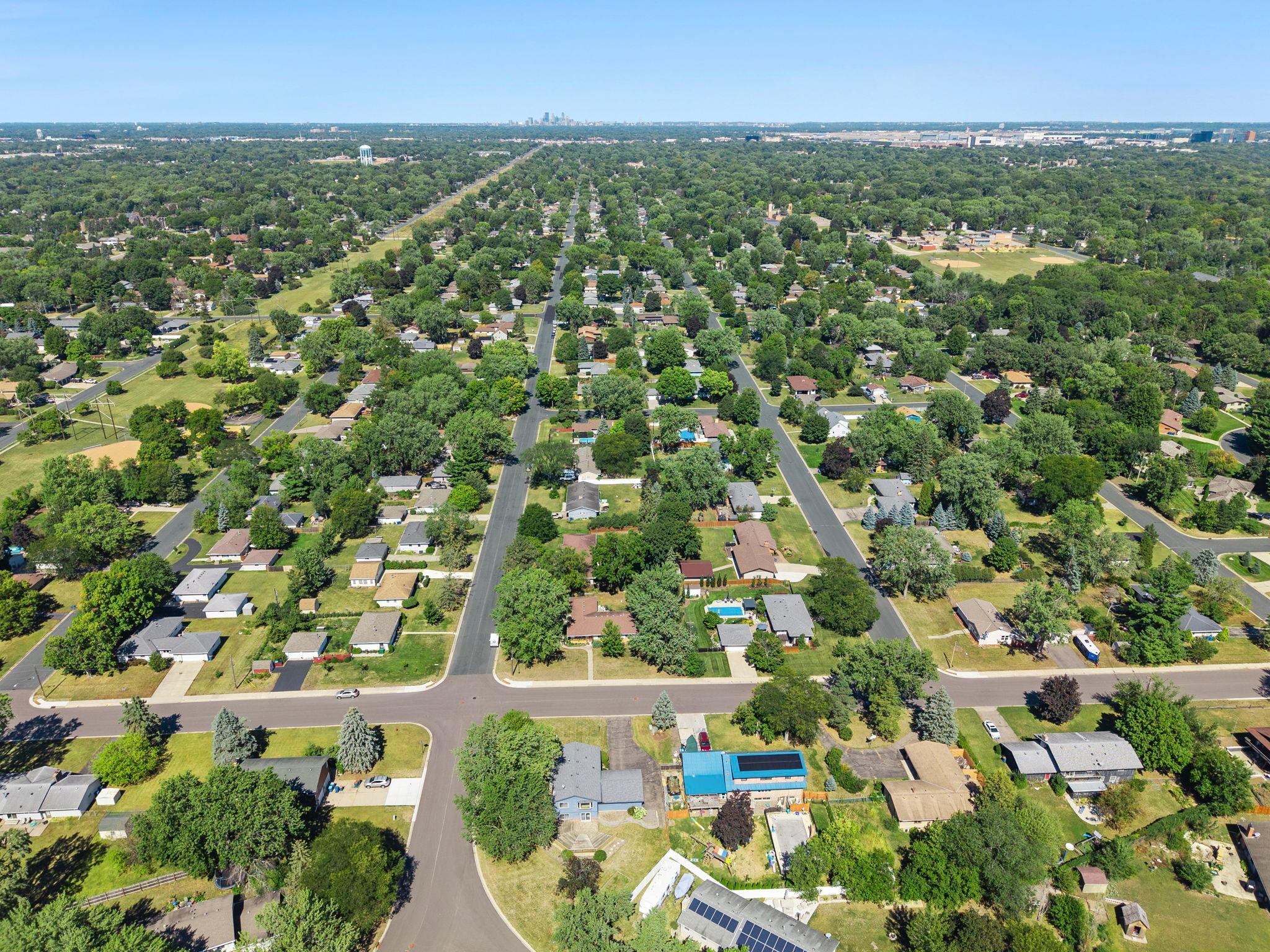 View of Residential at 801 102nd Street, Bloomington MN 55420, Bloomington (45 of 51) - Mike Wilen | Minnesota Team Real Estate