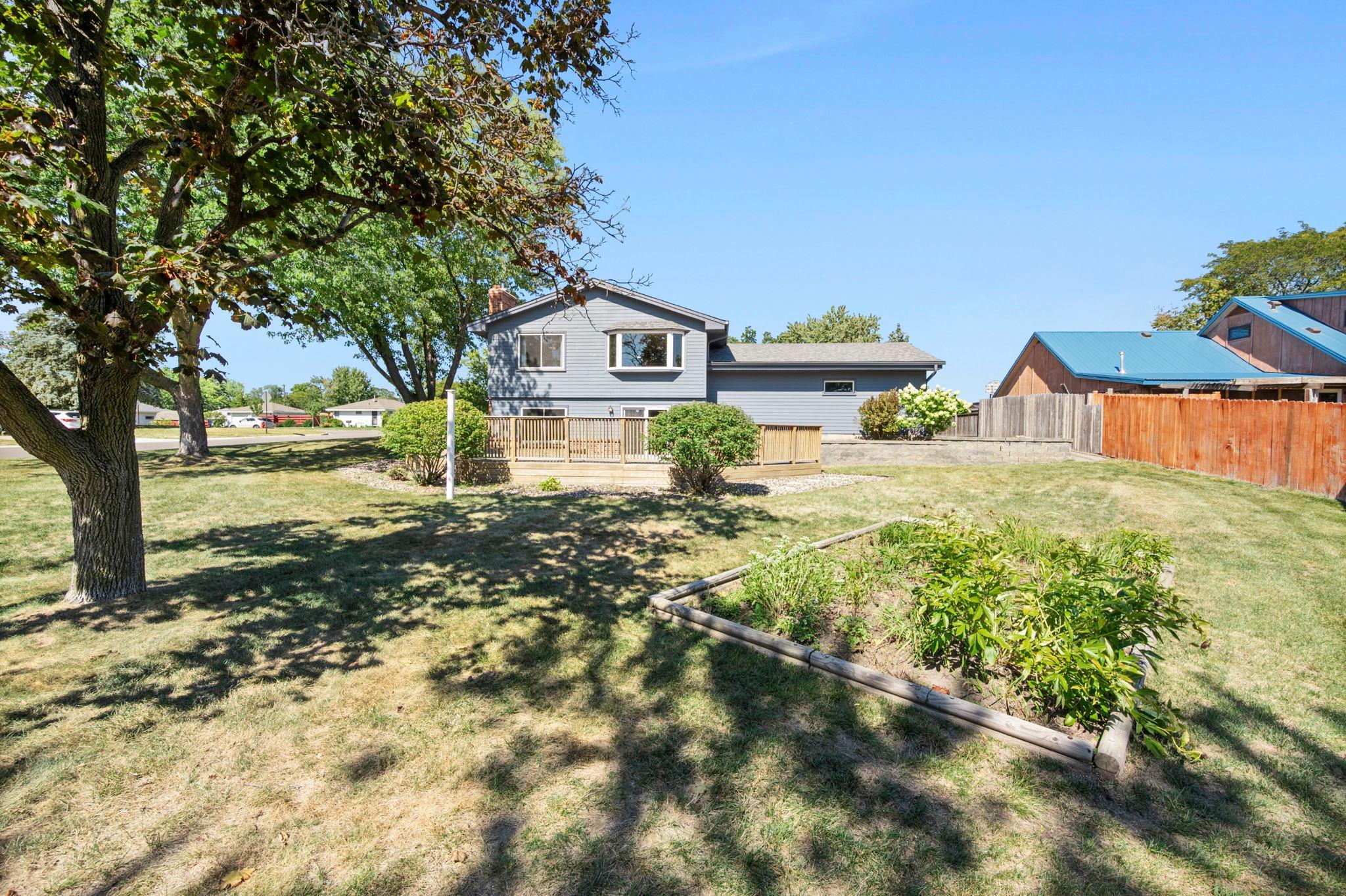 View of Residential at 801 102nd Street, Bloomington MN 55420, Bloomington (40 of 51) - Mike Wilen | Minnesota Team Real Estate