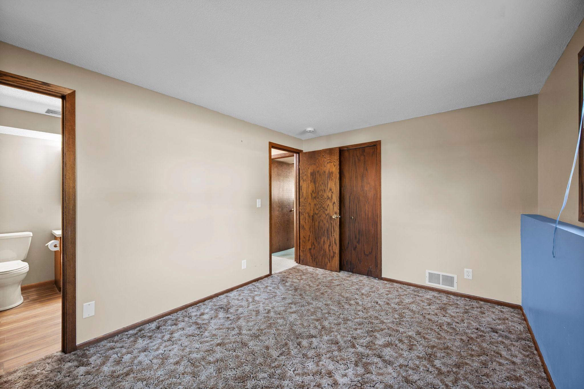 View of Residential at 801 102nd Street, Bloomington MN 55420, Bloomington (31 of 51) - Mike Wilen | Minnesota Team Real Estate