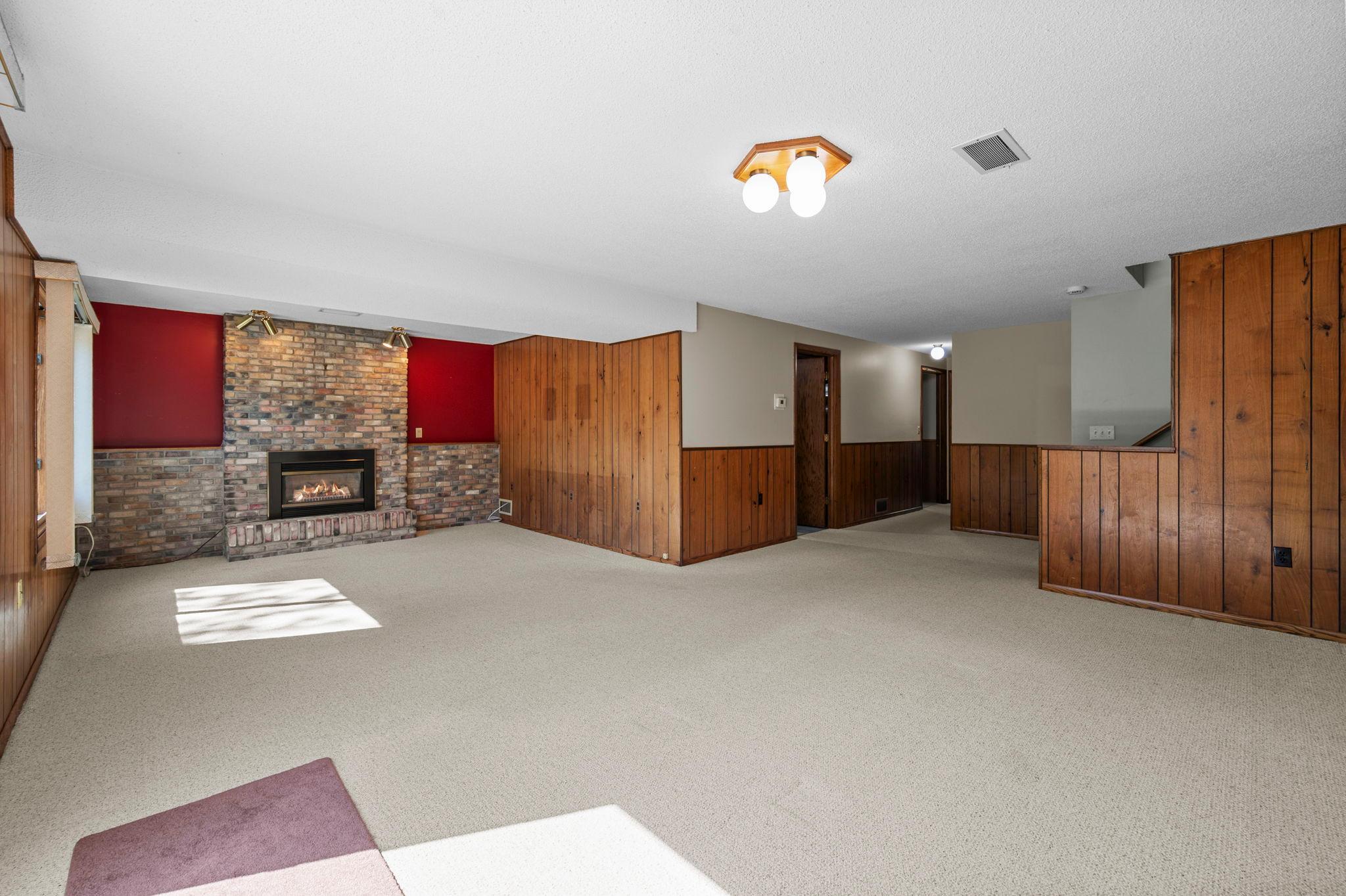 View of Residential at 801 102nd Street, Bloomington MN 55420, Bloomington (27 of 51) - Mike Wilen | Minnesota Team Real Estate