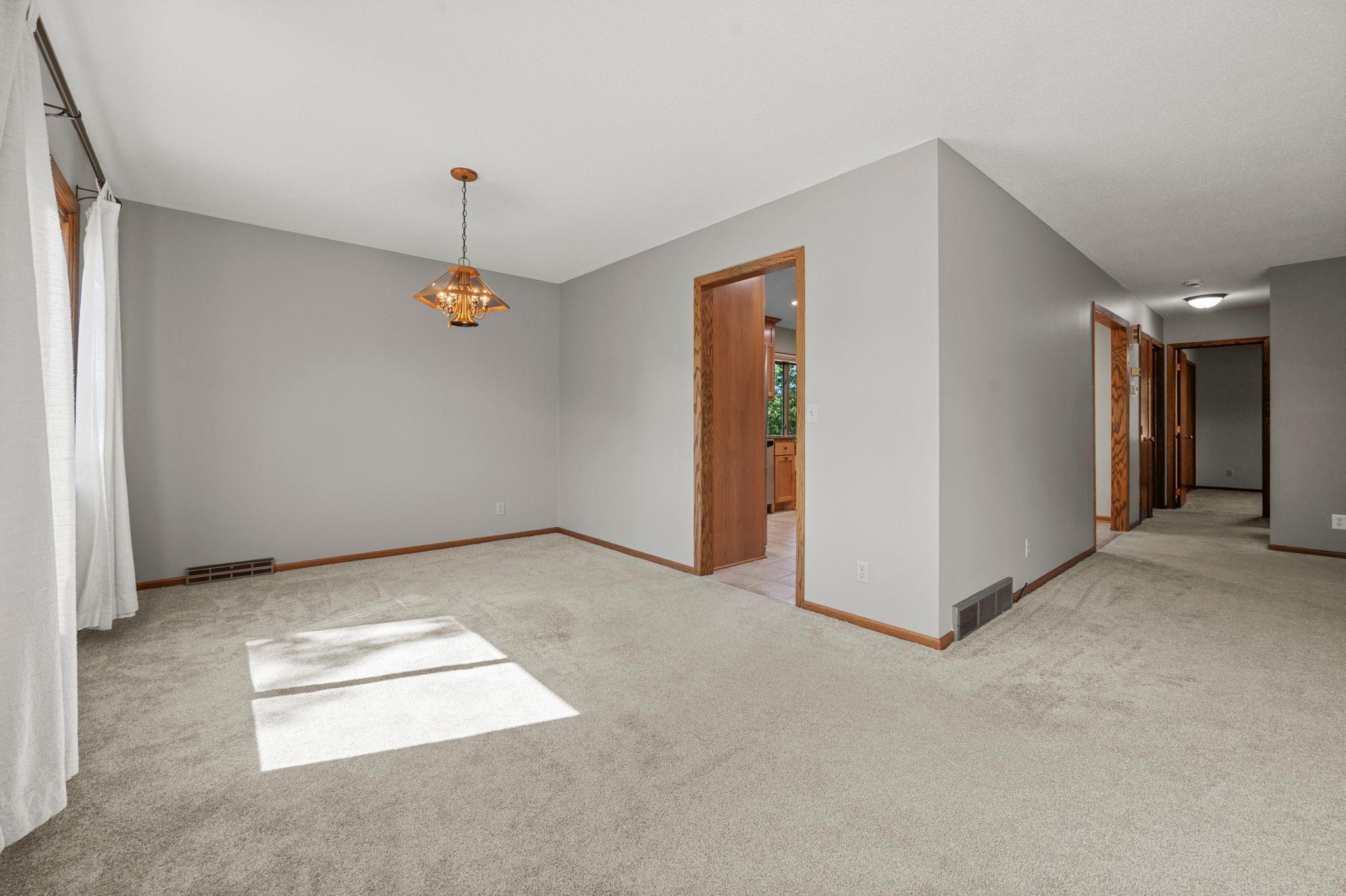 View of Residential at 801 102nd Street, Bloomington MN 55420, Bloomington (9 of 51) - Mike Wilen | Minnesota Team Real Estate
