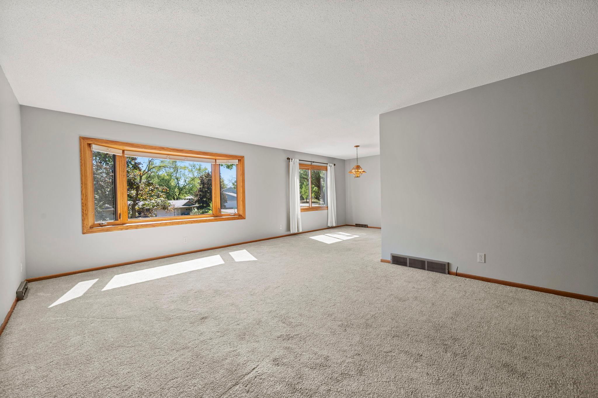 View of Residential at 801 102nd Street, Bloomington MN 55420, Bloomington (6 of 51) - Mike Wilen | Minnesota Team Real Estate