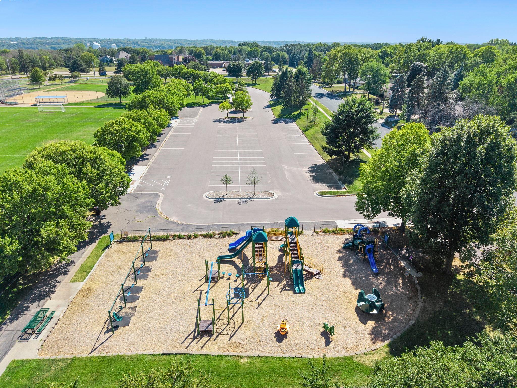 View of Residential at 801 102nd Street, Bloomington MN 55420, Bloomington (49 of 51) - Mike Wilen | Minnesota Team Real Estate