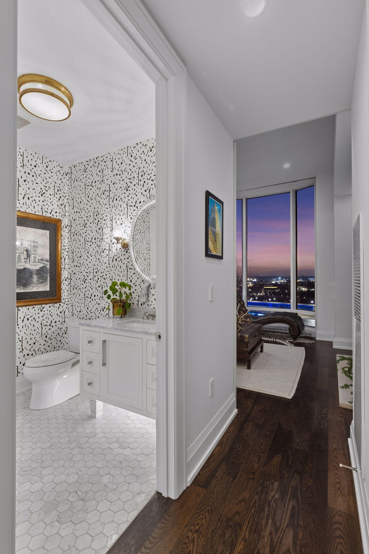 View of Residential at 1111 River Parkway #15E, Minneapolis MN 55415, Minneapolis (21 of 54) - Mike Wilen | Minnesota Team Real Estate