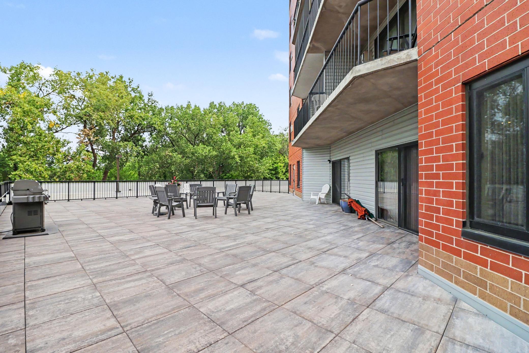 View of Residential at 6500 Woodlake Drive #506, Richfield MN 55423, Richfield (21 of 25) - Mike Wilen | Minnesota Team Real Estate