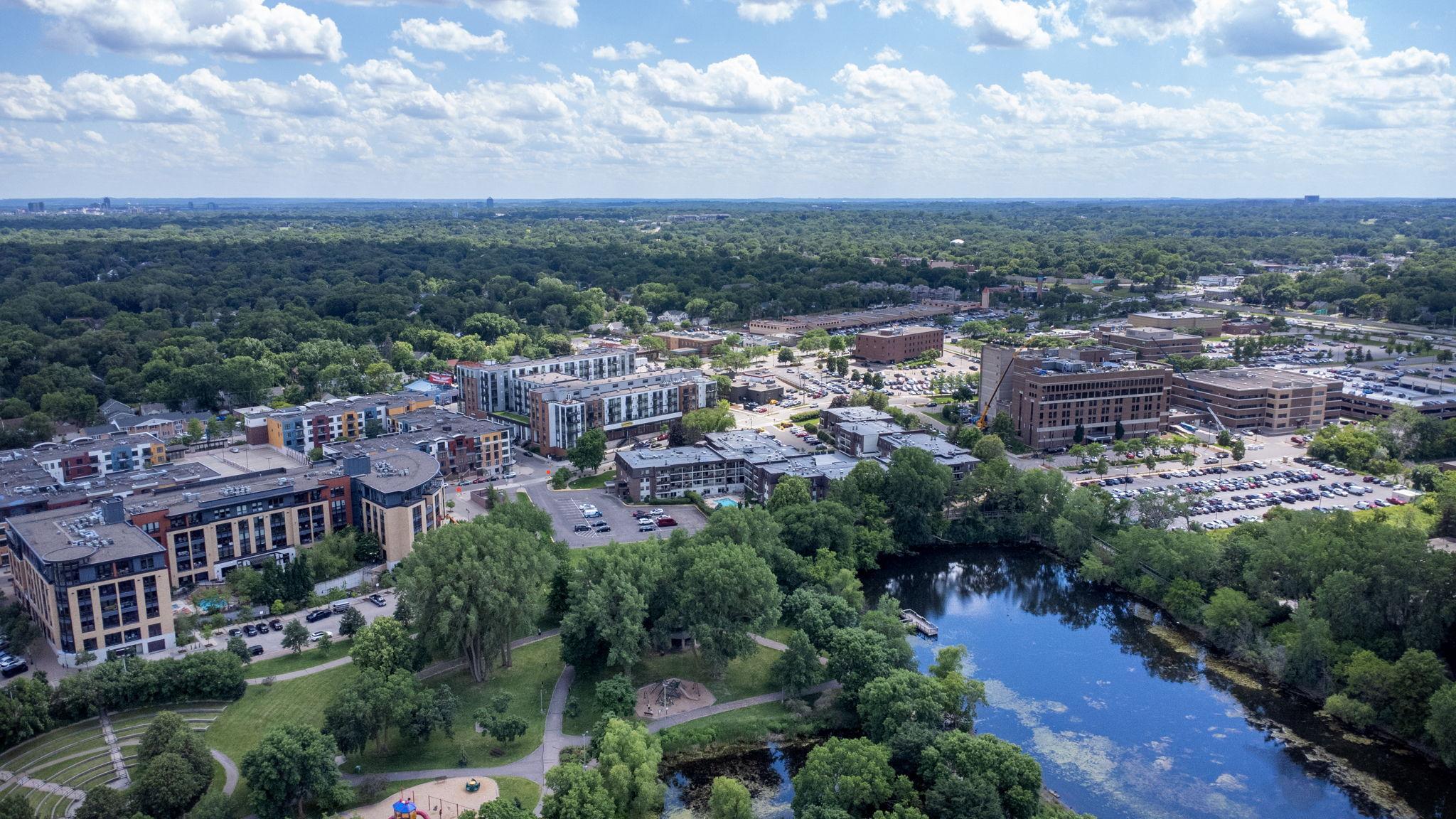 View of Residential at 4820 Park Commons Drive #319, Saint Louis Park MN 55416, Saint Louis Park (43 of 48) - Mike Wilen | Minnesota Team Real Estate