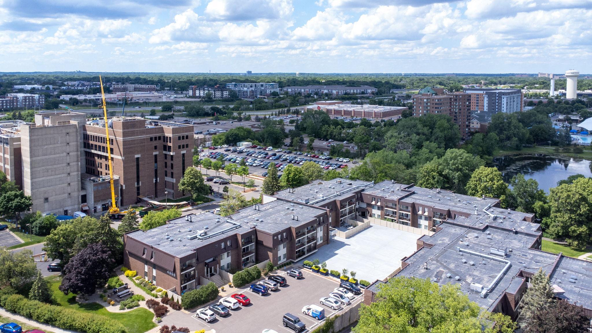 View of Residential at 4820 Park Commons Drive #319, Saint Louis Park MN 55416, Saint Louis Park (39 of 48) - Mike Wilen | Minnesota Team Real Estate