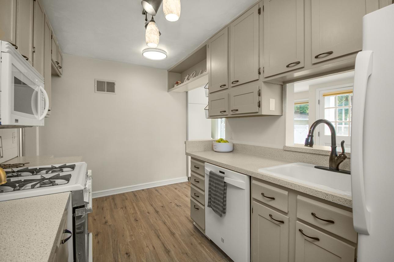 View of Residential at 2641 Kentucky Avenue, Saint Louis Park MN 55426, Saint Louis Park (8 of 40) - Mike Wilen | Minnesota Team Real Estate