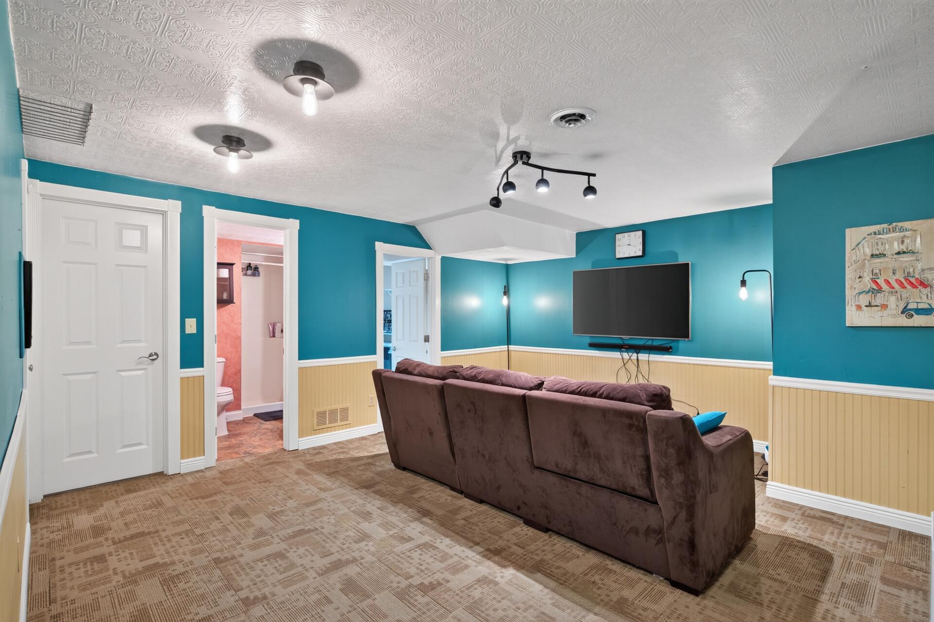 View of Residential at 16614 Terrey Pine Drive, Eden Prairie MN 55347, Eden Prairie (25 of 41) - Mike Wilen | Minnesota Team Real Estate