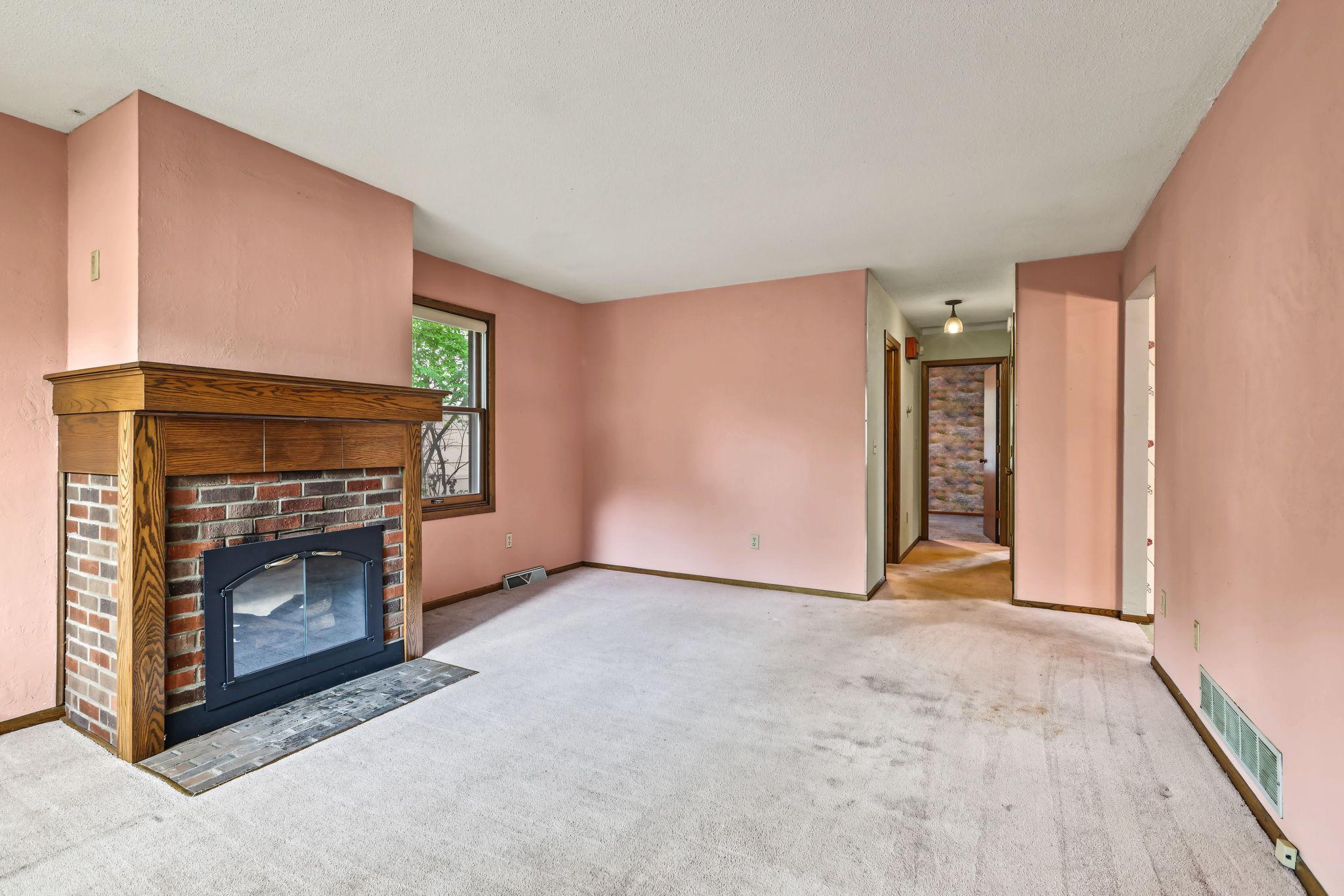 View of Residential at 1677 Burns Avenue, Saint Paul MN 55106, Saint Paul (6 of 30) - Mike Wilen | Minnesota Team Real Estate