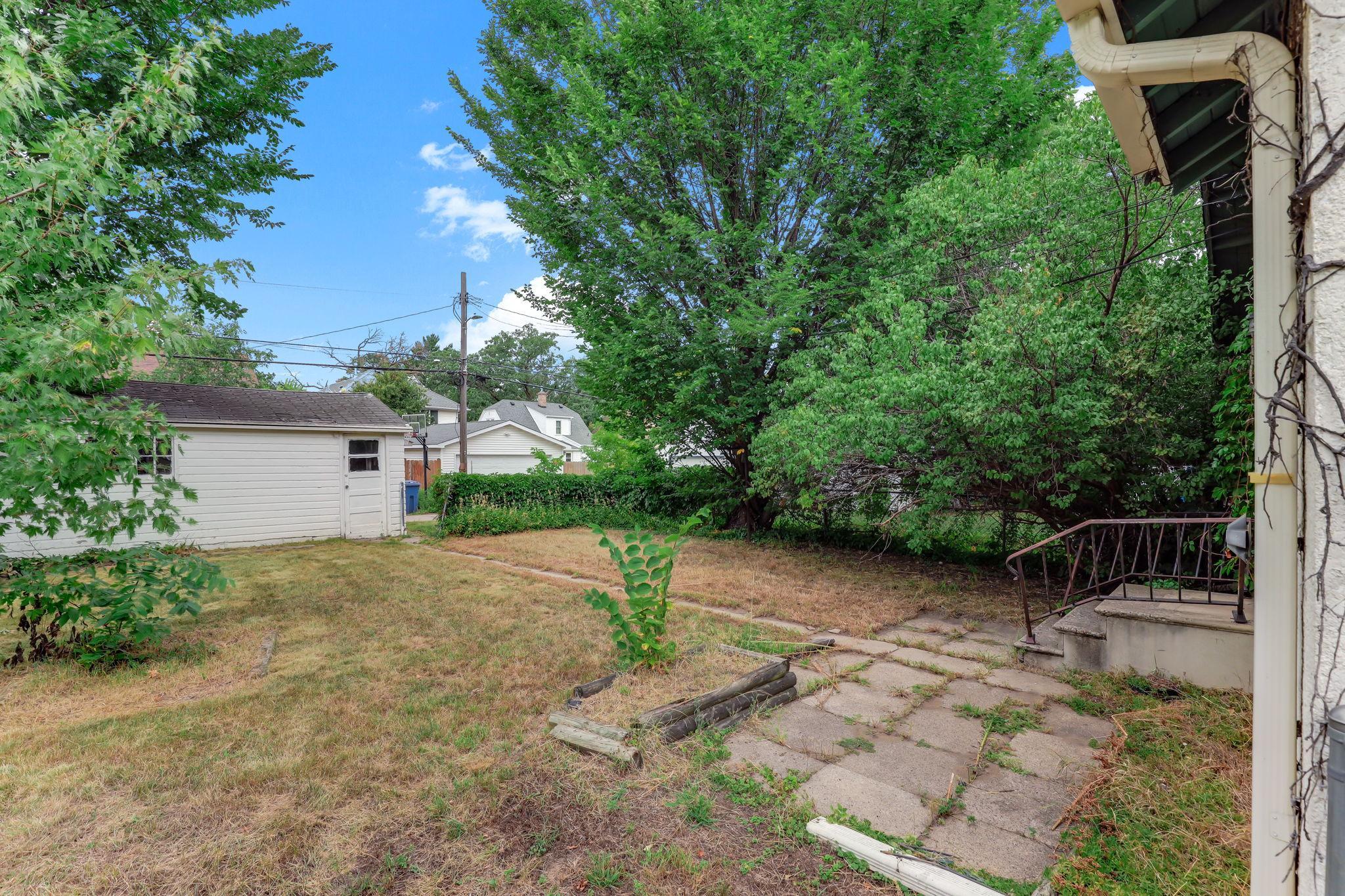 View of Residential at 4039 Upton Avenue, Minneapolis MN 55412, Minneapolis (13 of 17) - Mike Wilen | Minnesota Team Real Estate