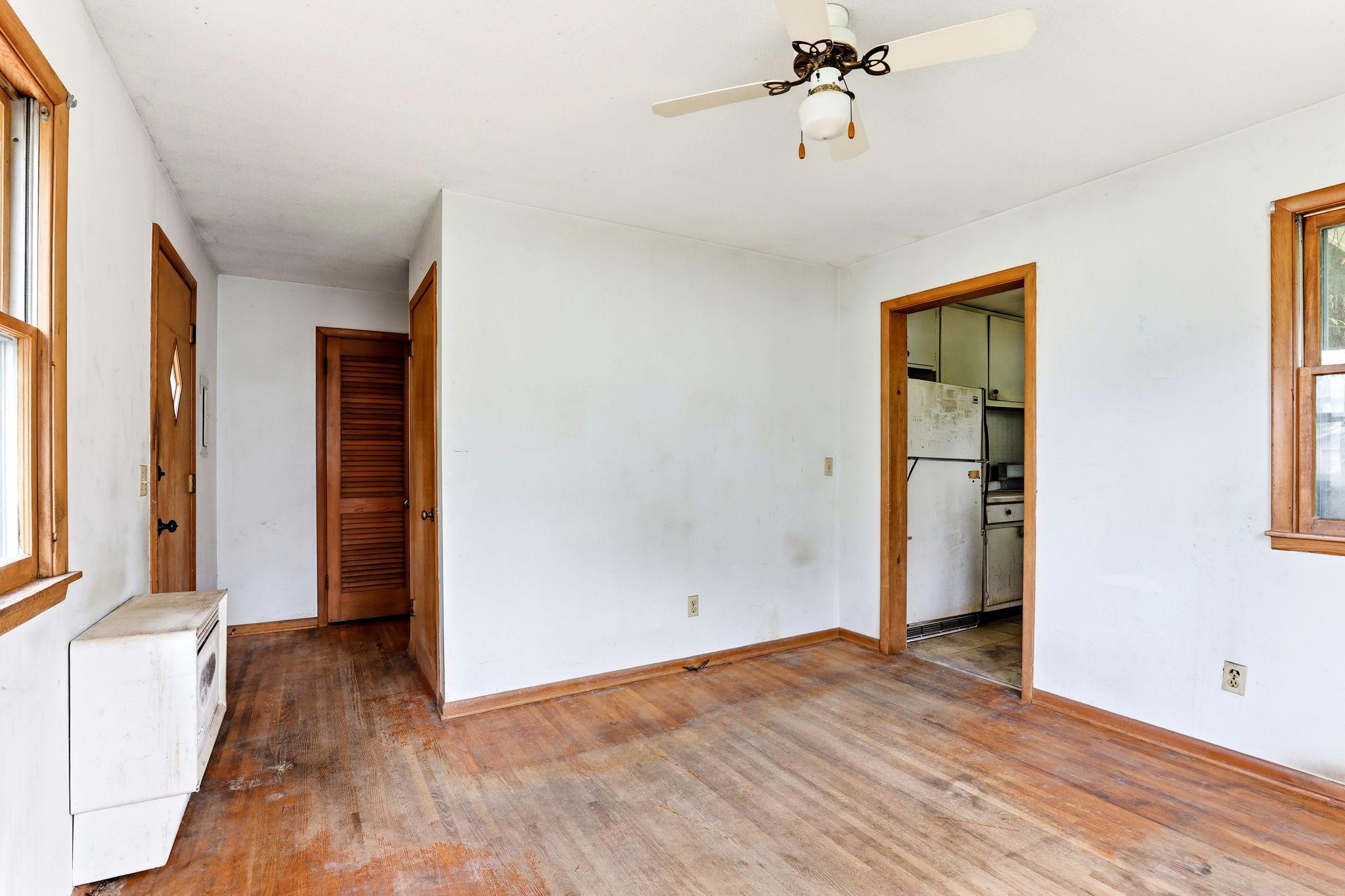 View of Residential at 4039 Upton Avenue, Minneapolis MN 55412, Minneapolis (7 of 17) - Mike Wilen | Minnesota Team Real Estate