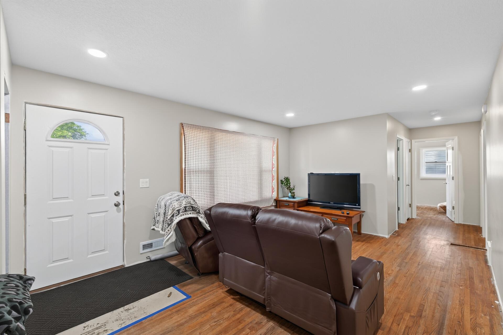 View of Residential at 8631 Imperial Avenue, Cottage Grove MN 55016, Cottage Grove (9 of 31) - Mike Wilen | Minnesota Team Real Estate