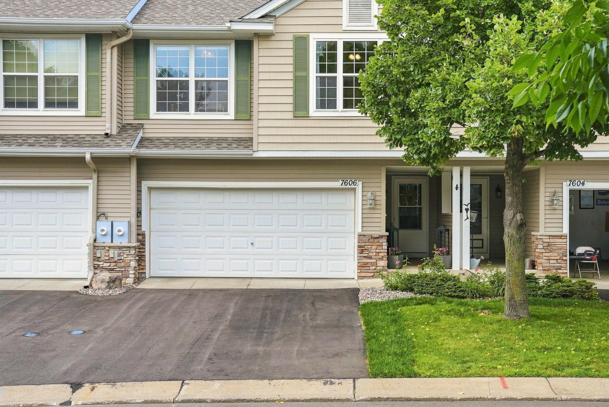 View of Residential at 7606 Red Fox Trail, Greenfield MN 55373, Greenfield (42 of 58) - Mike Wilen | Minnesota Team Real Estate